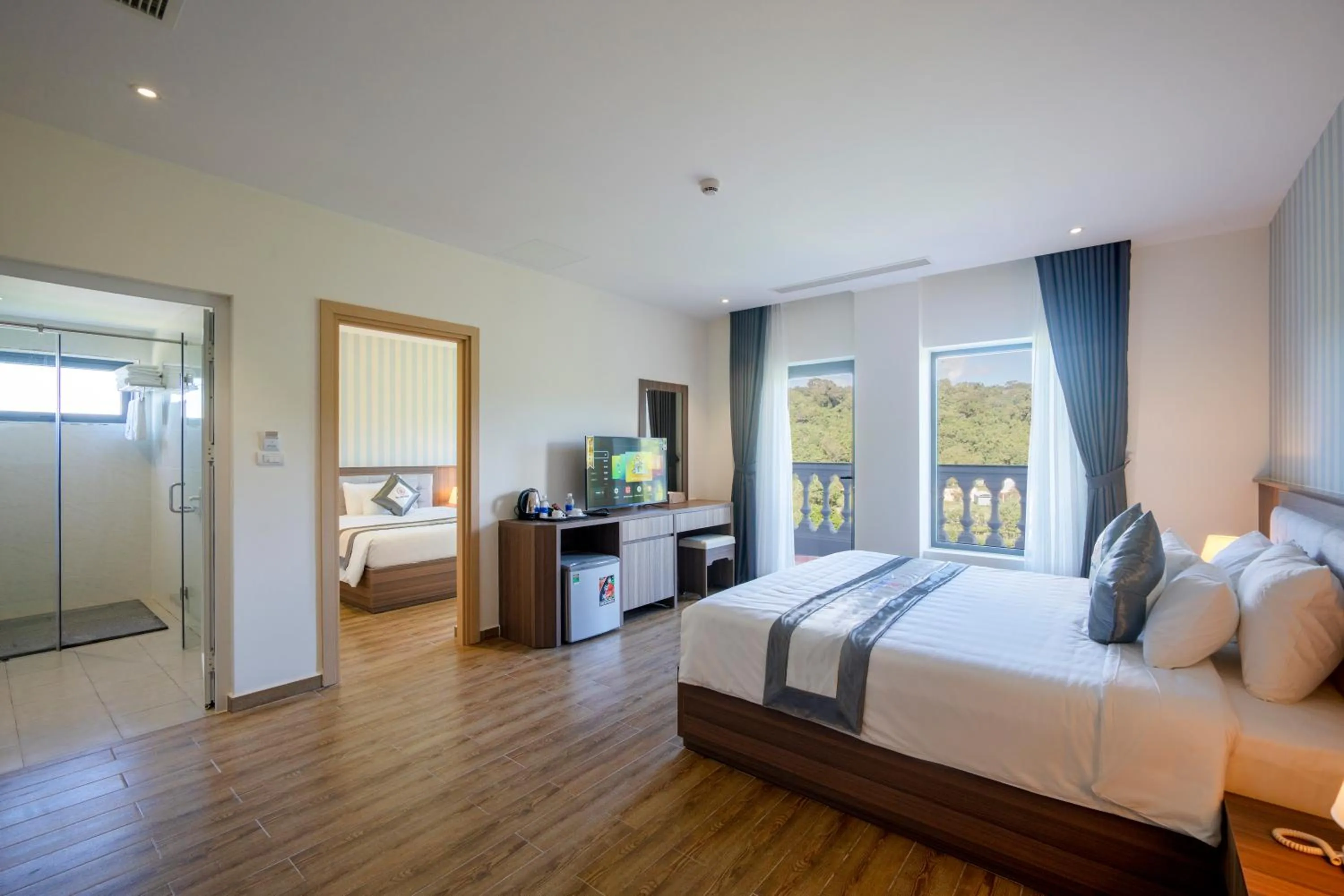 Bed in UM-PQ hotel Phú Quốc