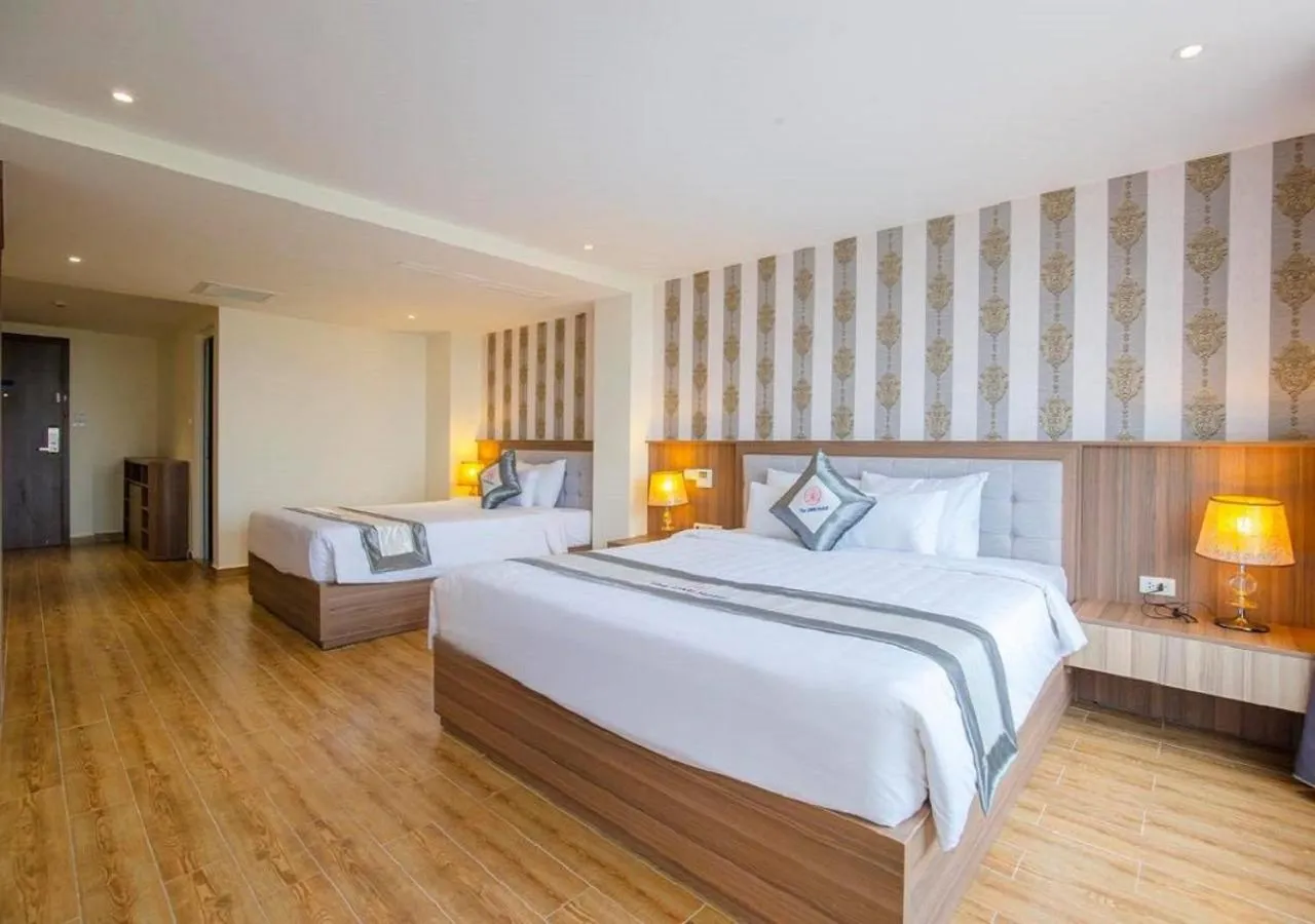 Bed in UM-PQ hotel Phú Quốc