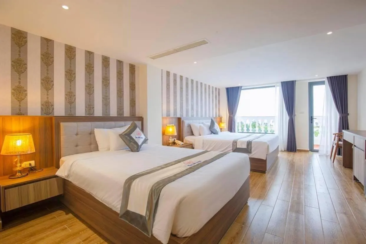 Bed in UM-PQ hotel Phú Quốc