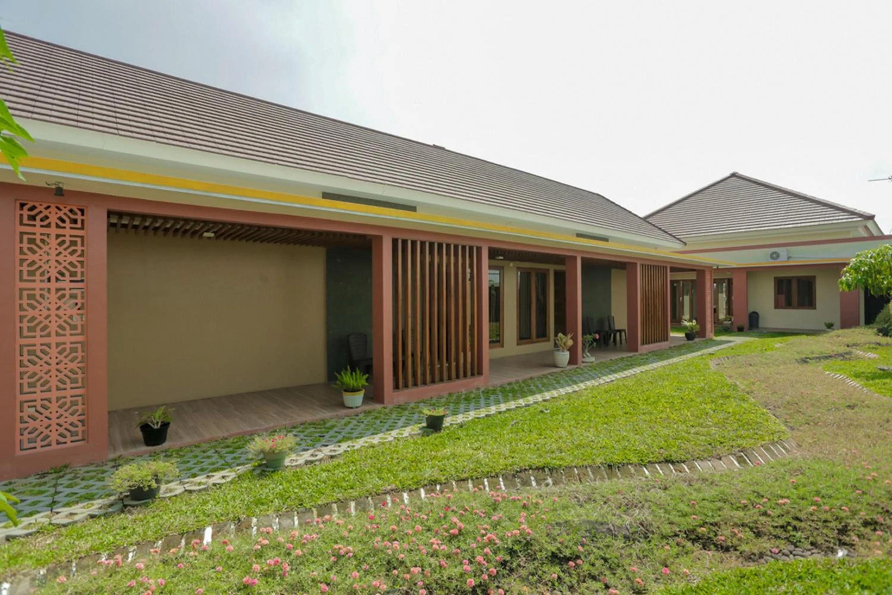 Property building in IDR Green Guest House Syariah Mitra RedDoorz