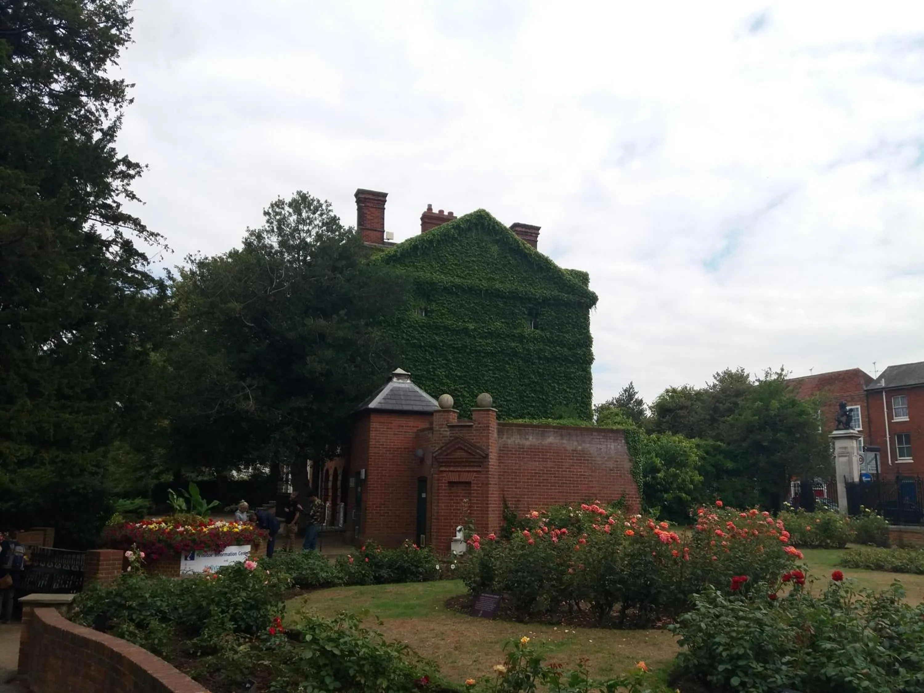 Garden in 2013 Willerby Sunset Static Caravan Holiday Home