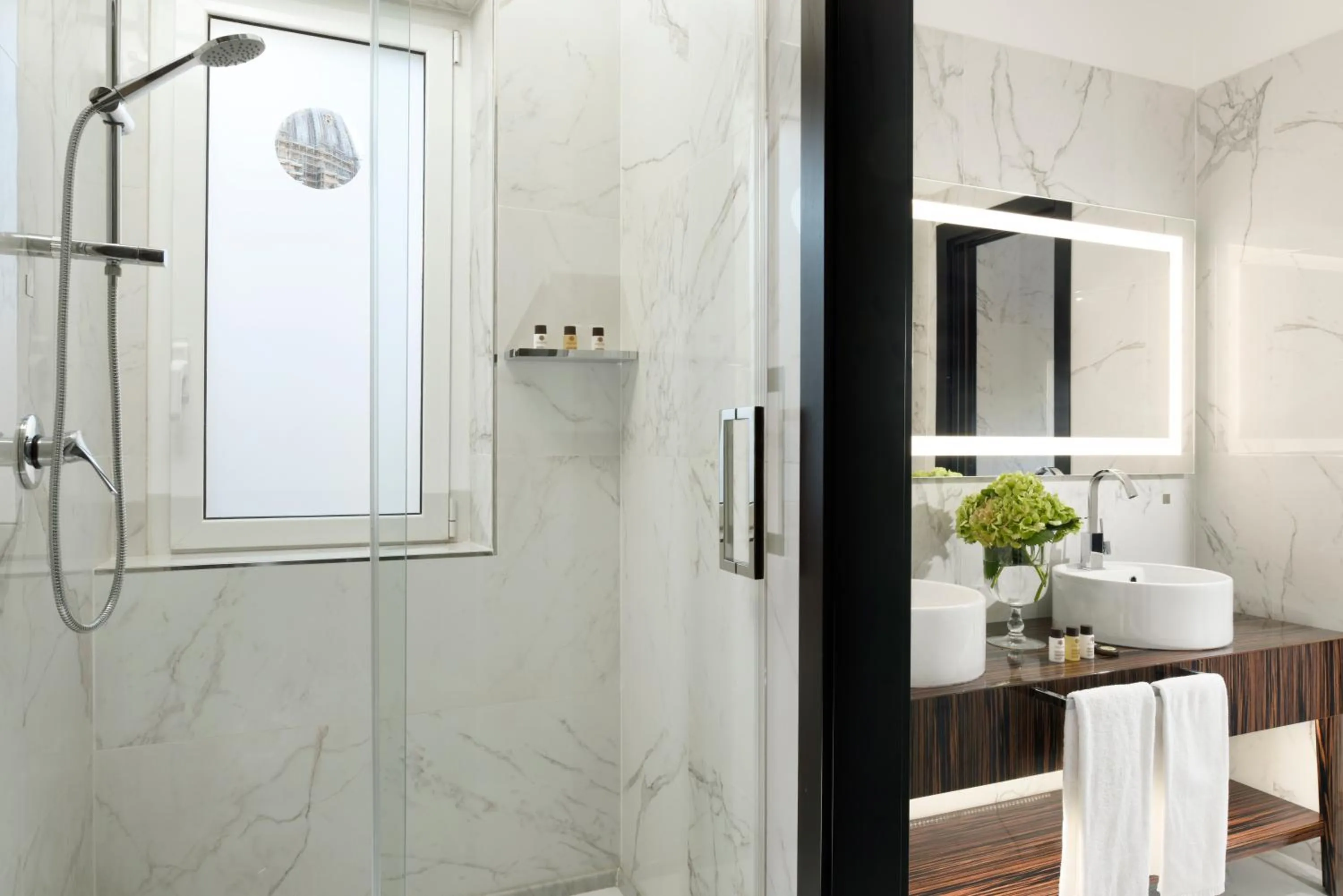 Bathroom in Le Boutique Hotel