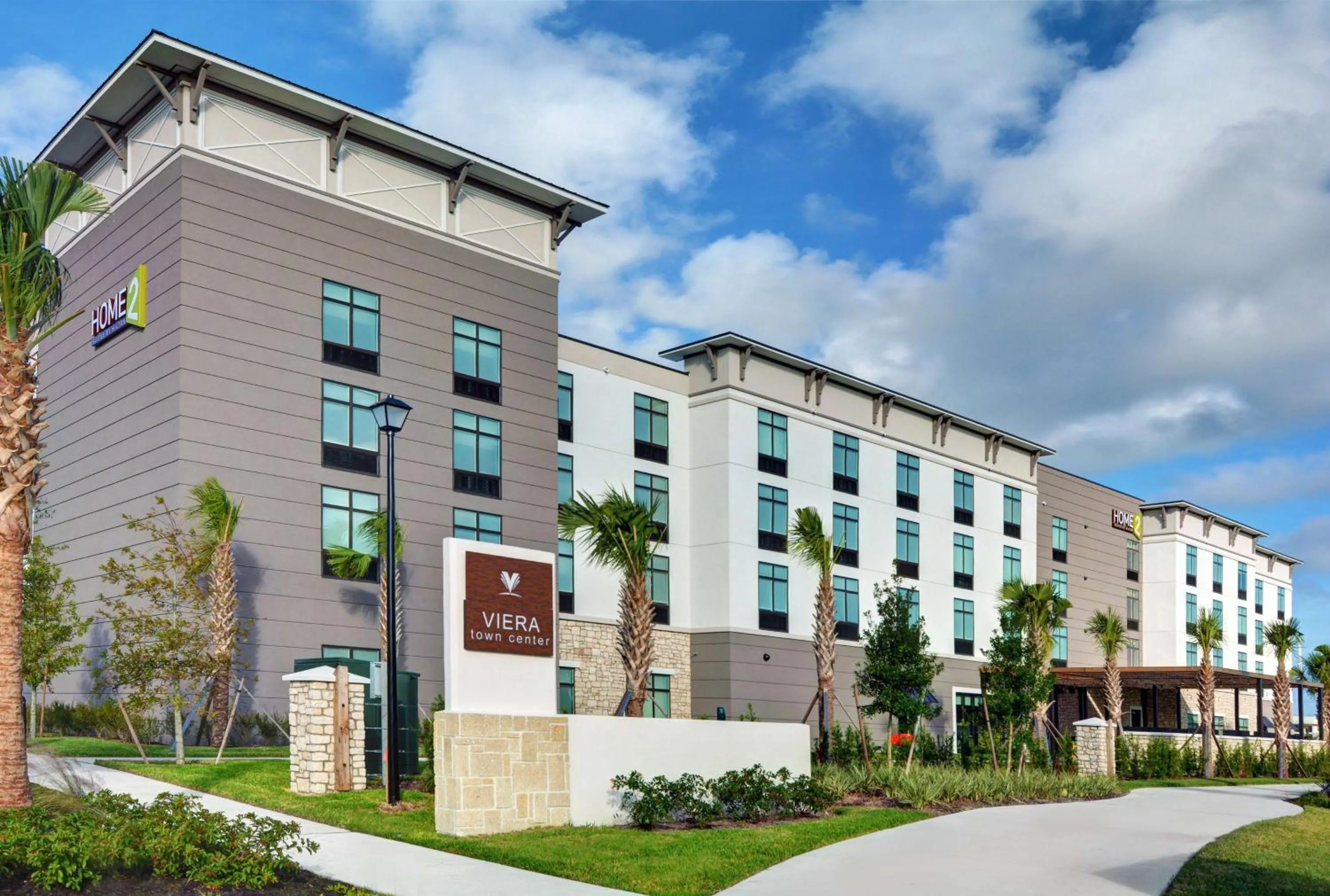 Property building in Home2 Suites By Hilton Melbourne Viera