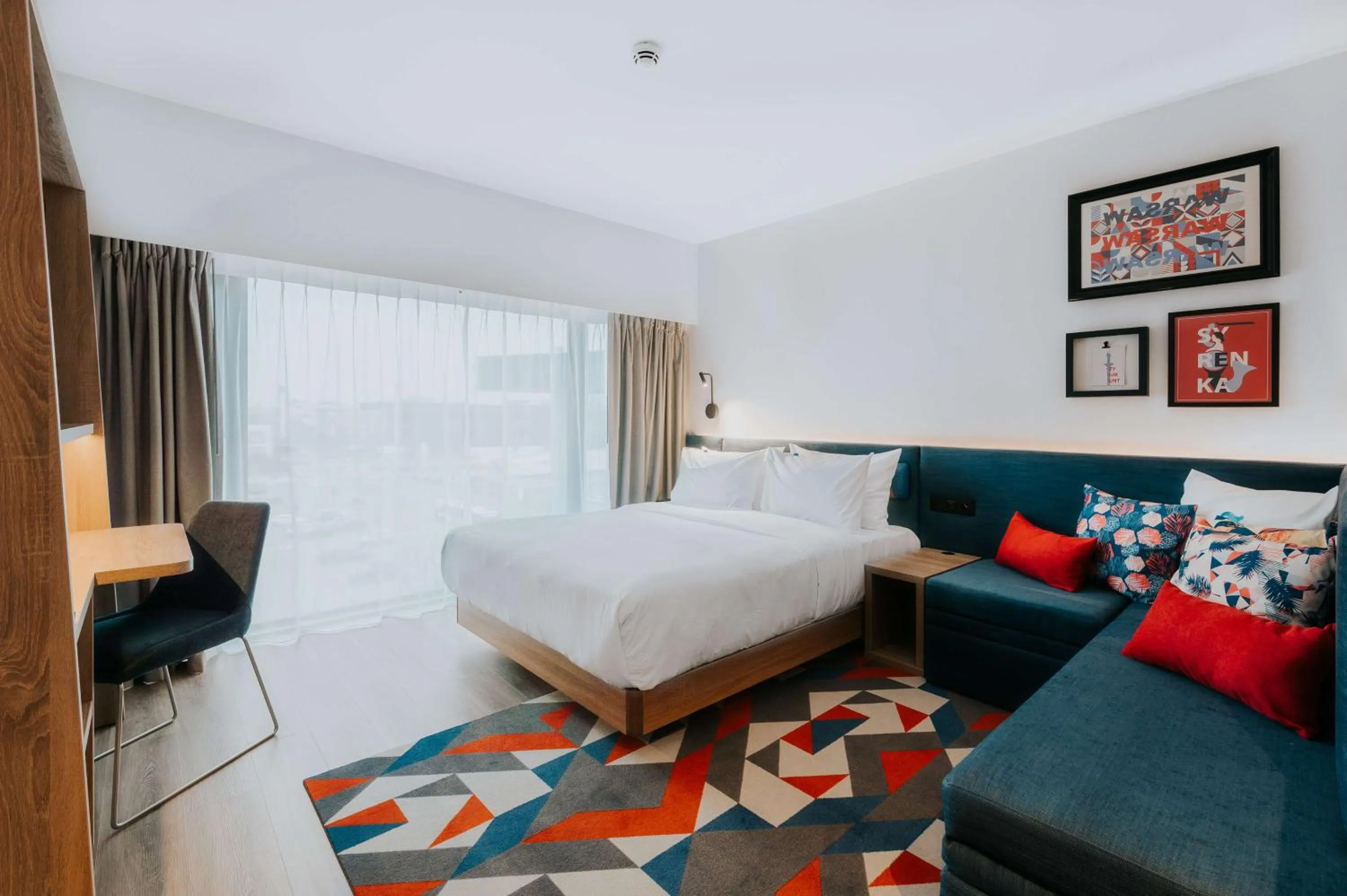 Bedroom, Bed in Hampton By Hilton Warsaw Reduta