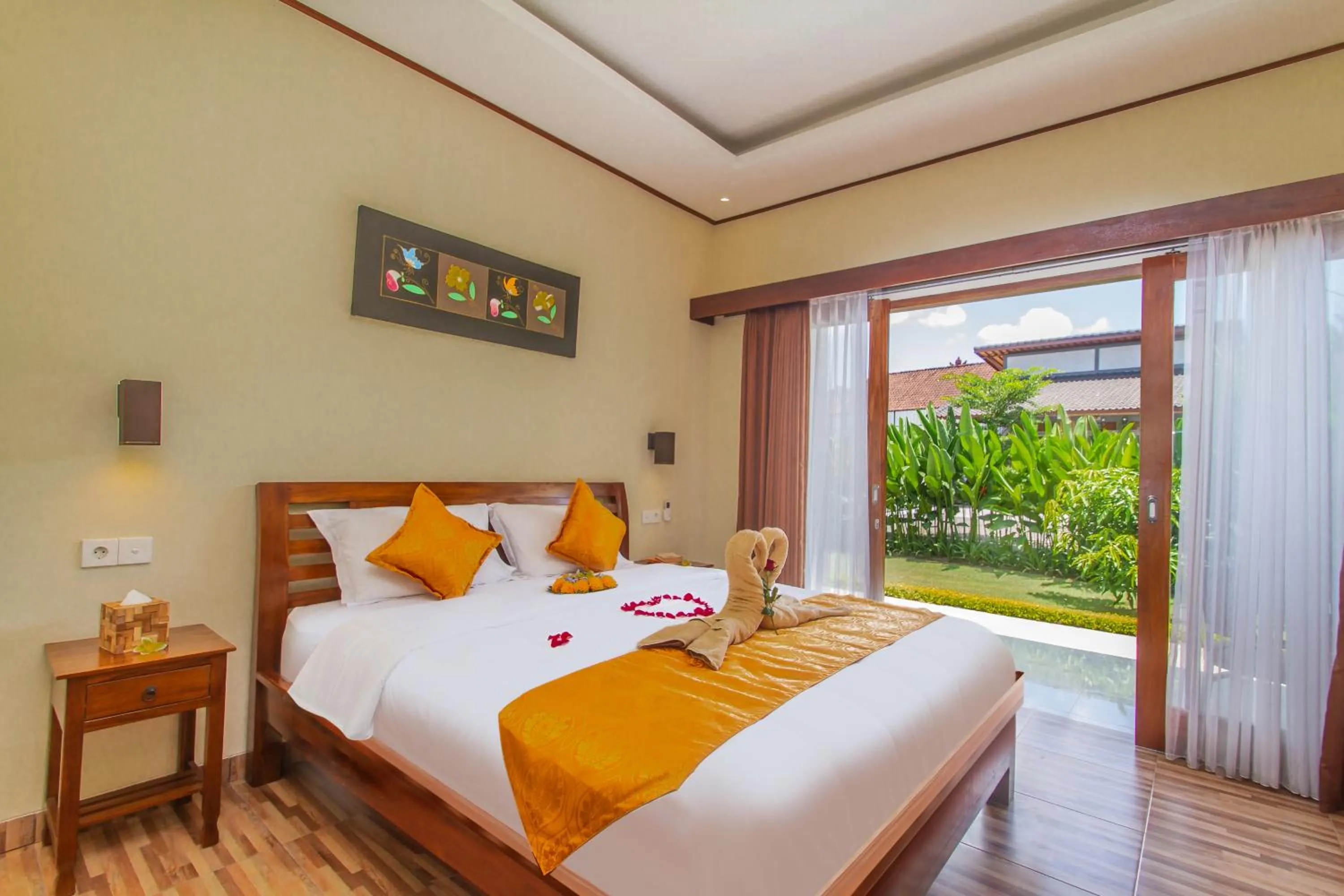 Bedroom, Bed in Mailaku House