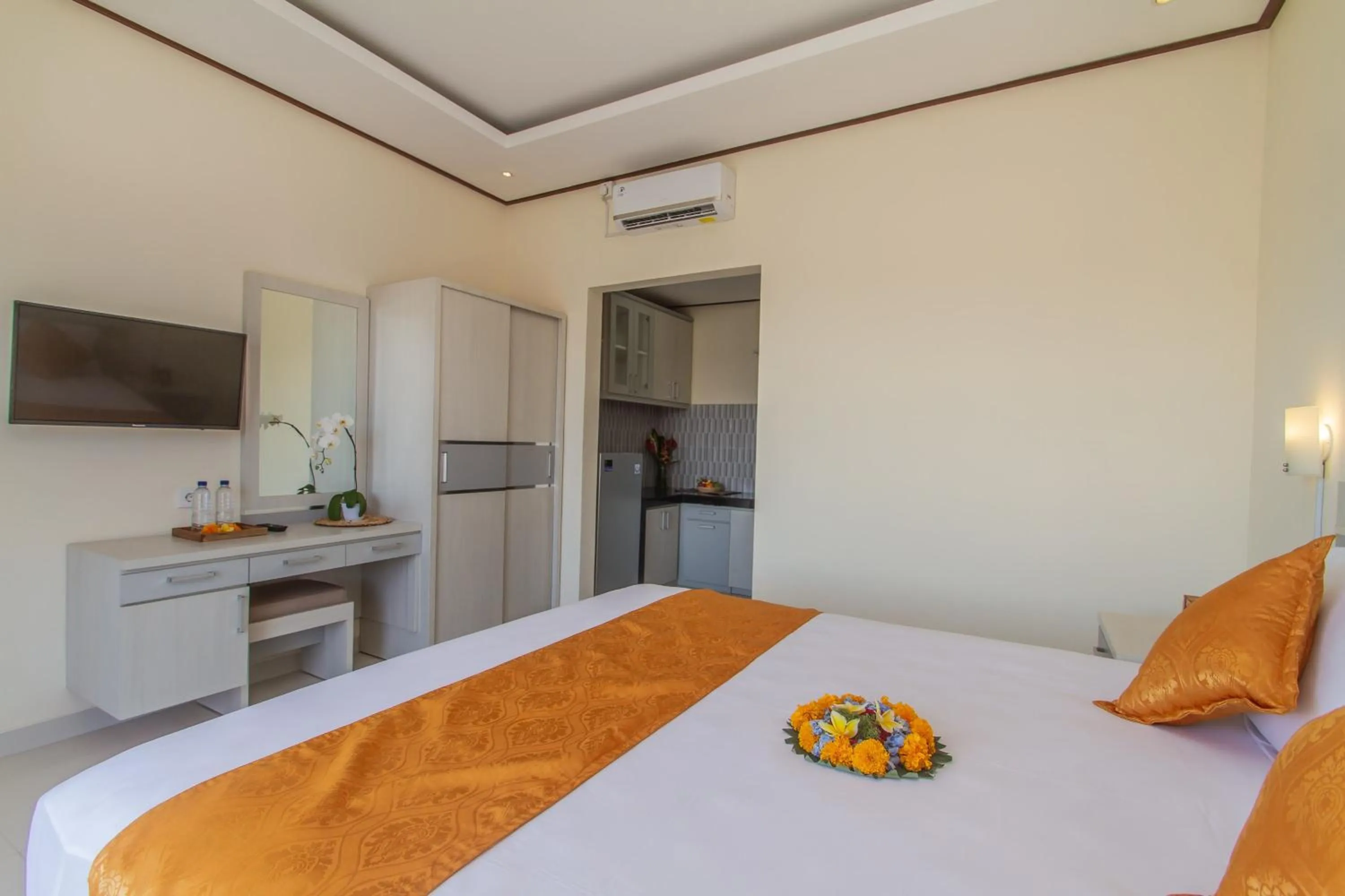 Bedroom, Bed in Mailaku House