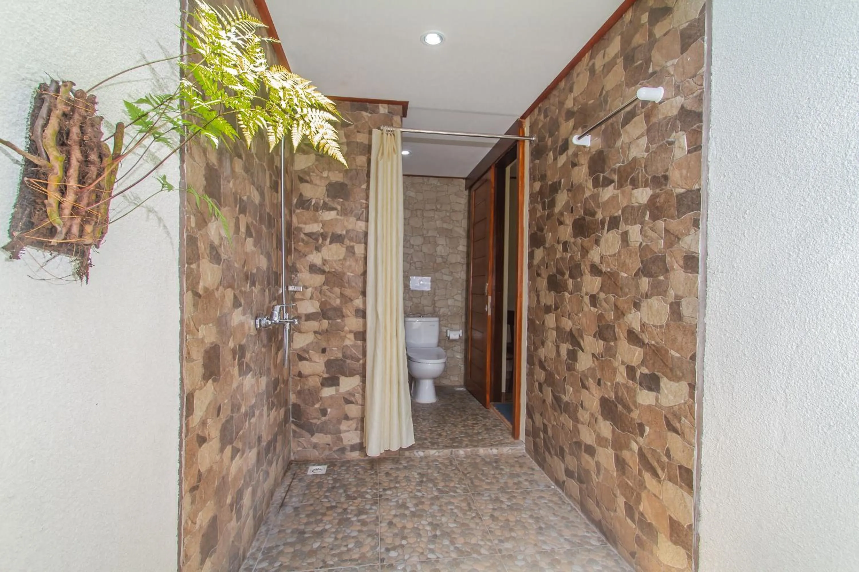 Bathroom in Mailaku House