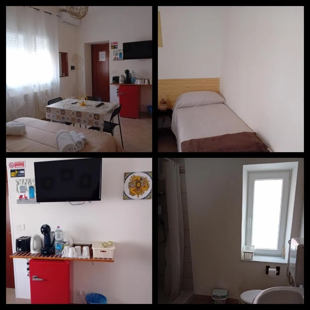 Bed in bed & breakfast Acquaviva di Vullo Vincenzo