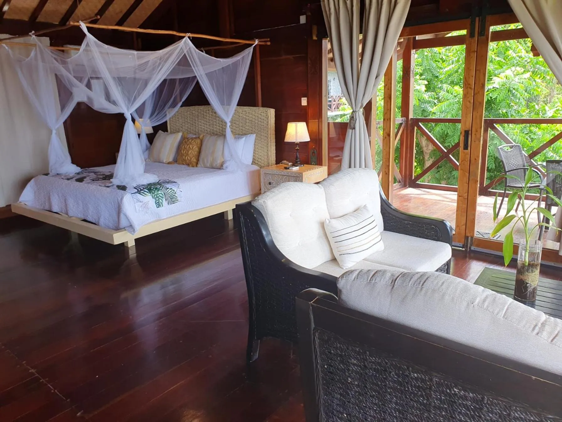 Bed in Green Fig Resort & Spa