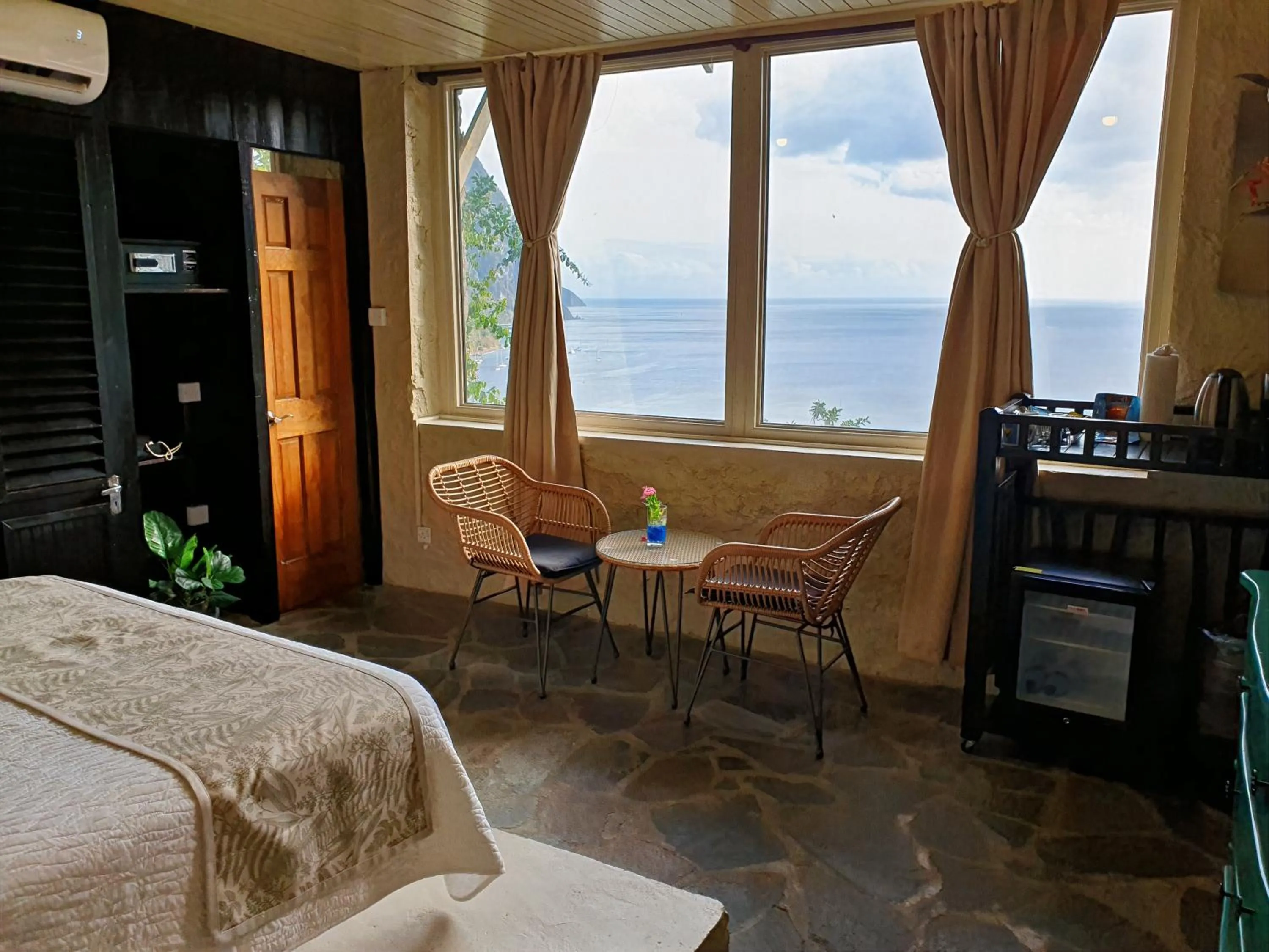 Bed in Green Fig Resort & Spa