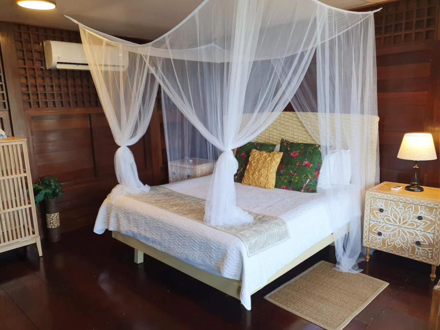 Bed in Green Fig Resort & Spa