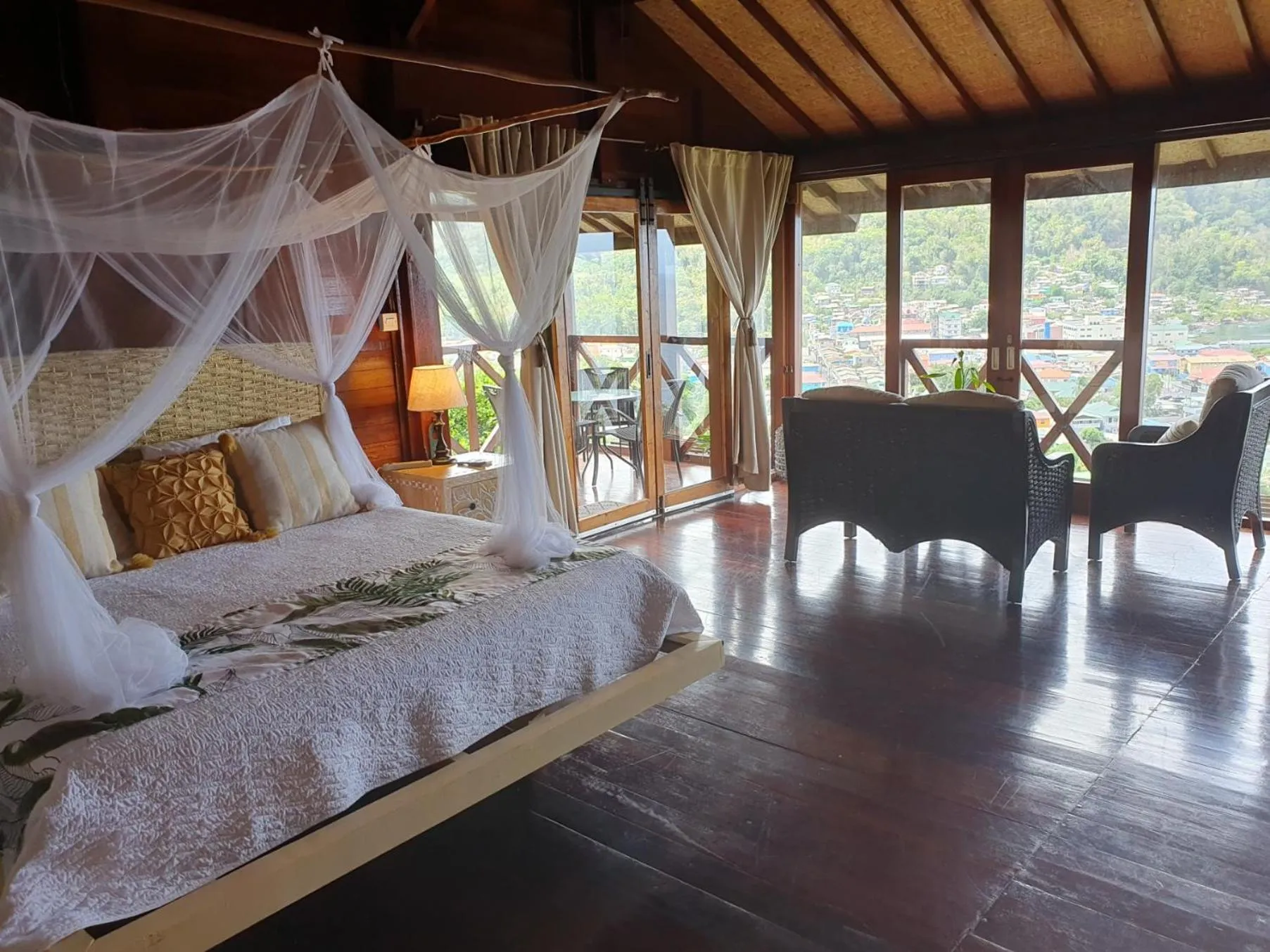 Bed in Green Fig Resort & Spa