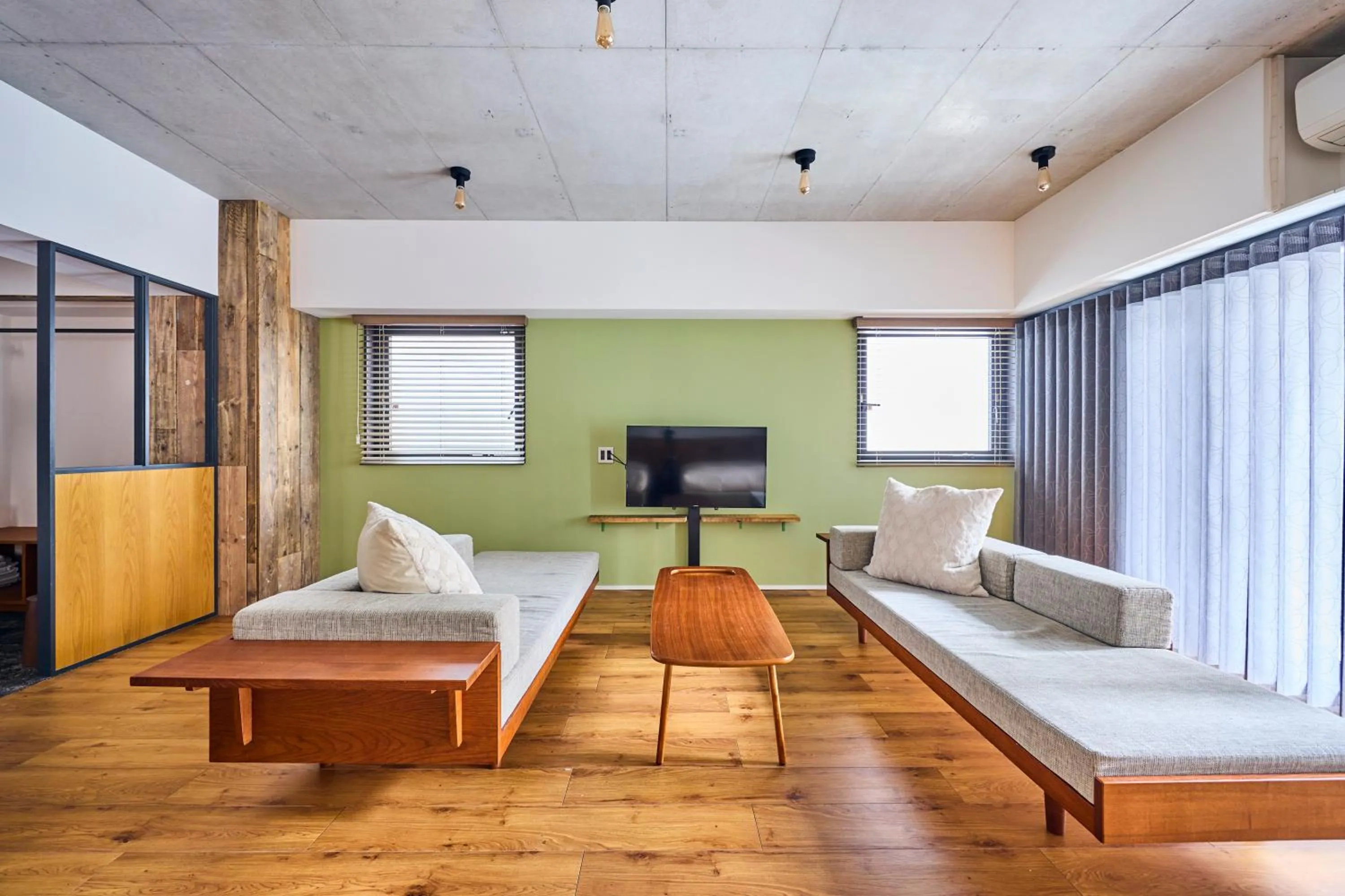 Photo of the whole room, Bed in Hotel Vintage Tokyo Kagurazaka