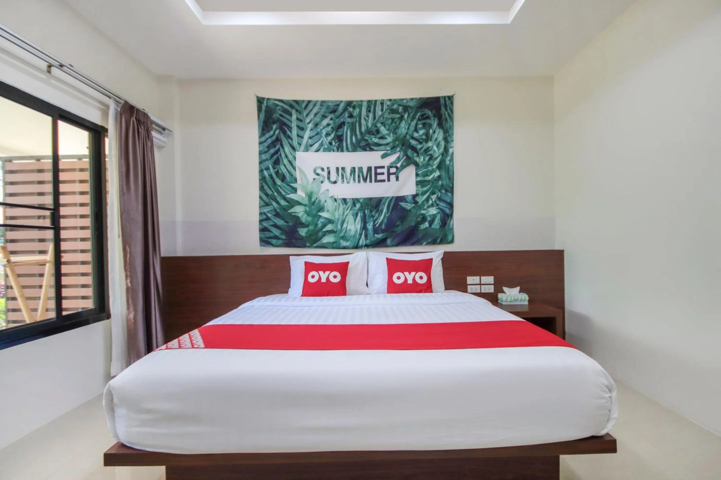 Bedroom, Bed in Napas House