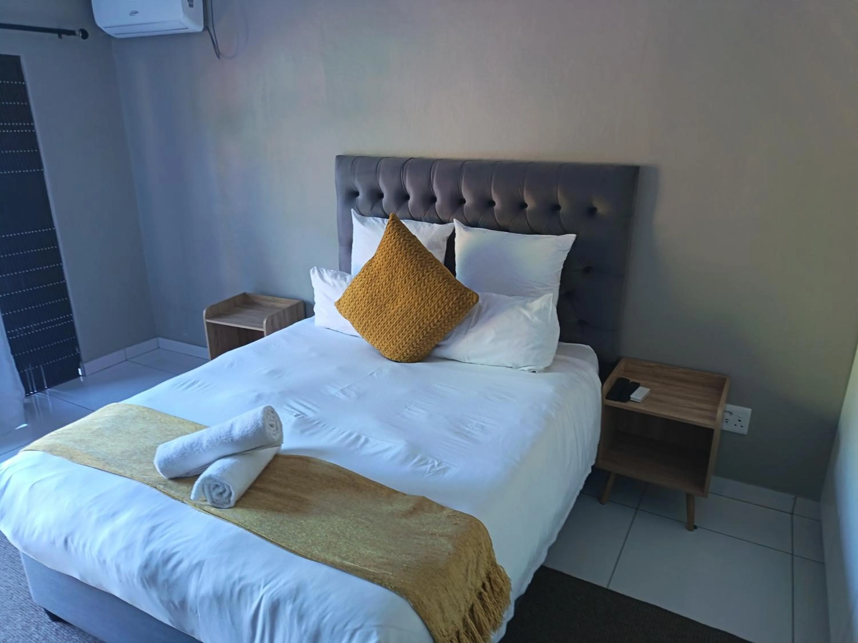 Bed in Nqabanqaba