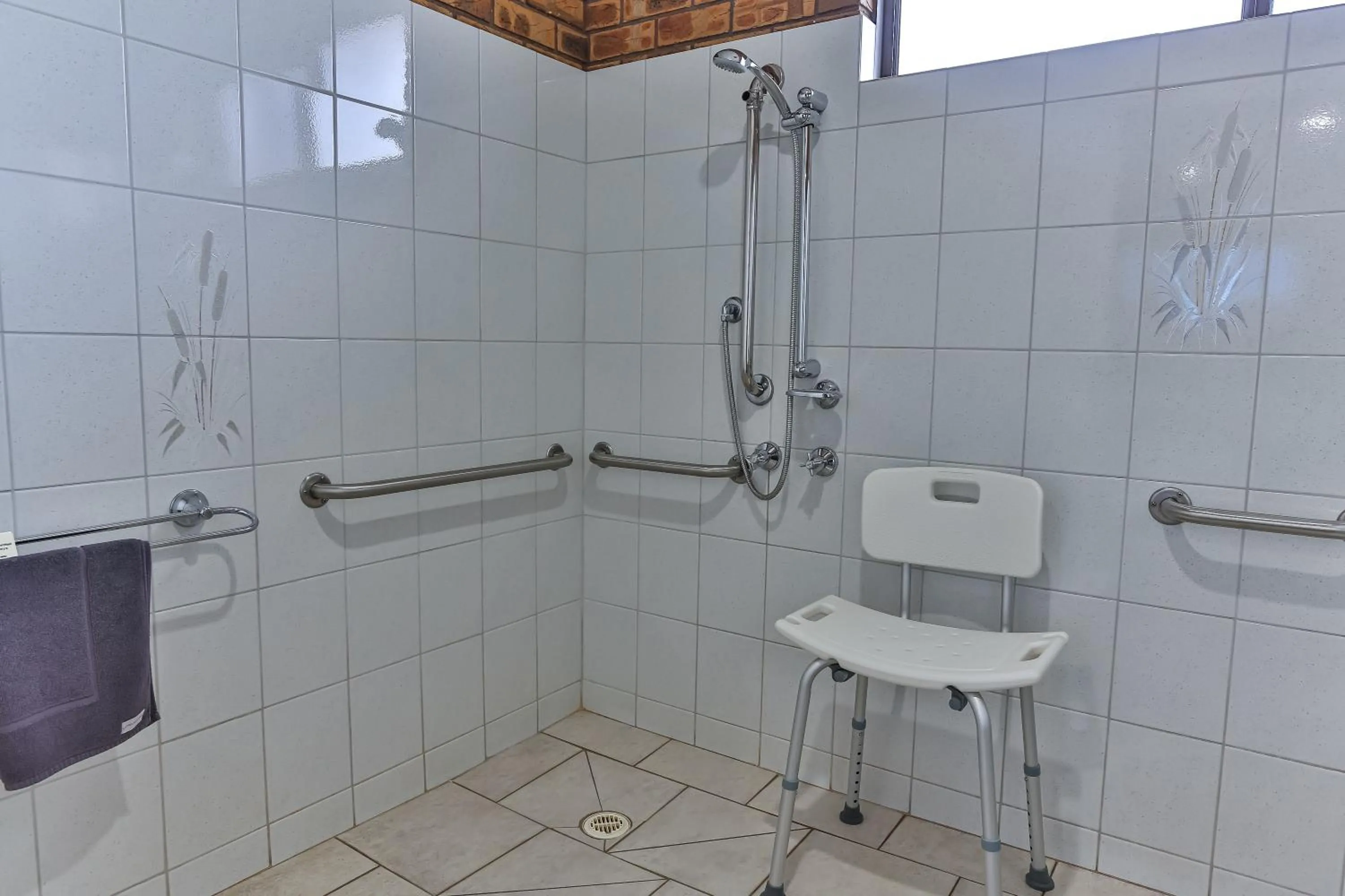 Facility for disabled guests in Wonthaggi Motel