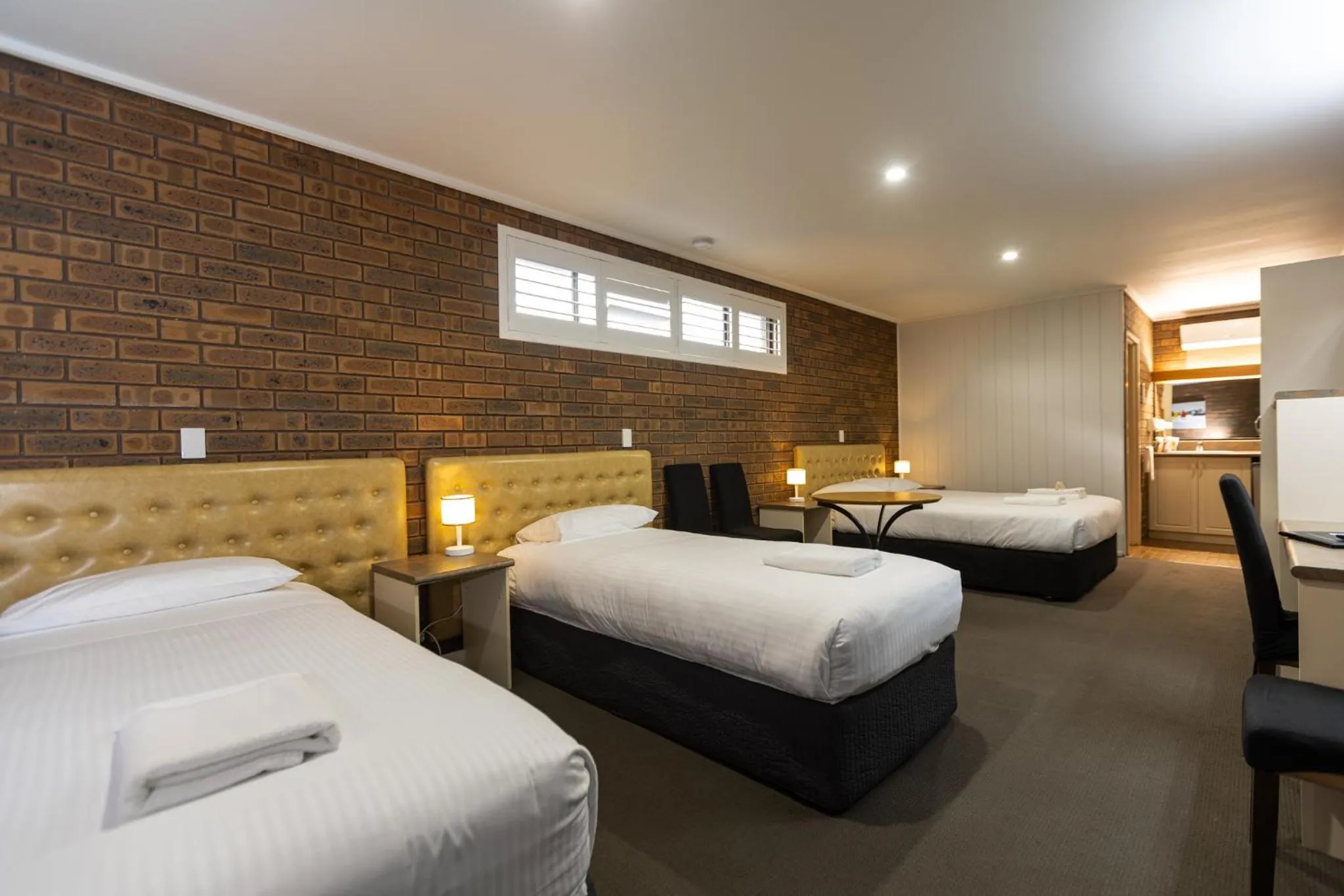 Photo of the whole room, Bed in Wonthaggi Motel