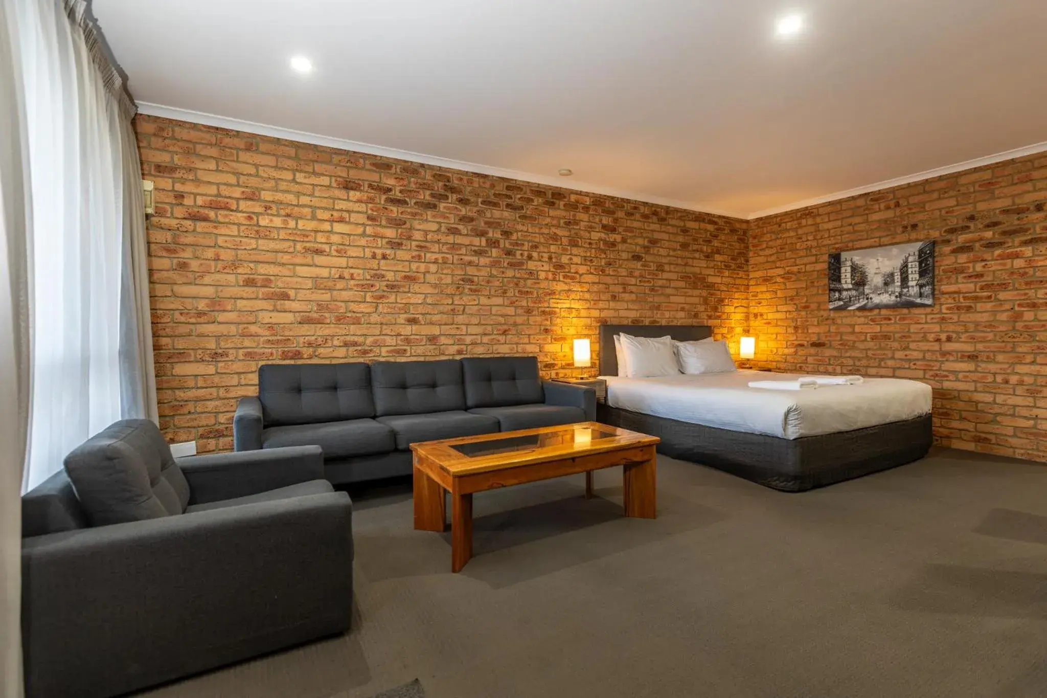 Queen Ground Floor Apartment in Wonthaggi Motel Queen Ground Floor Apartment in Wonthaggi Motel