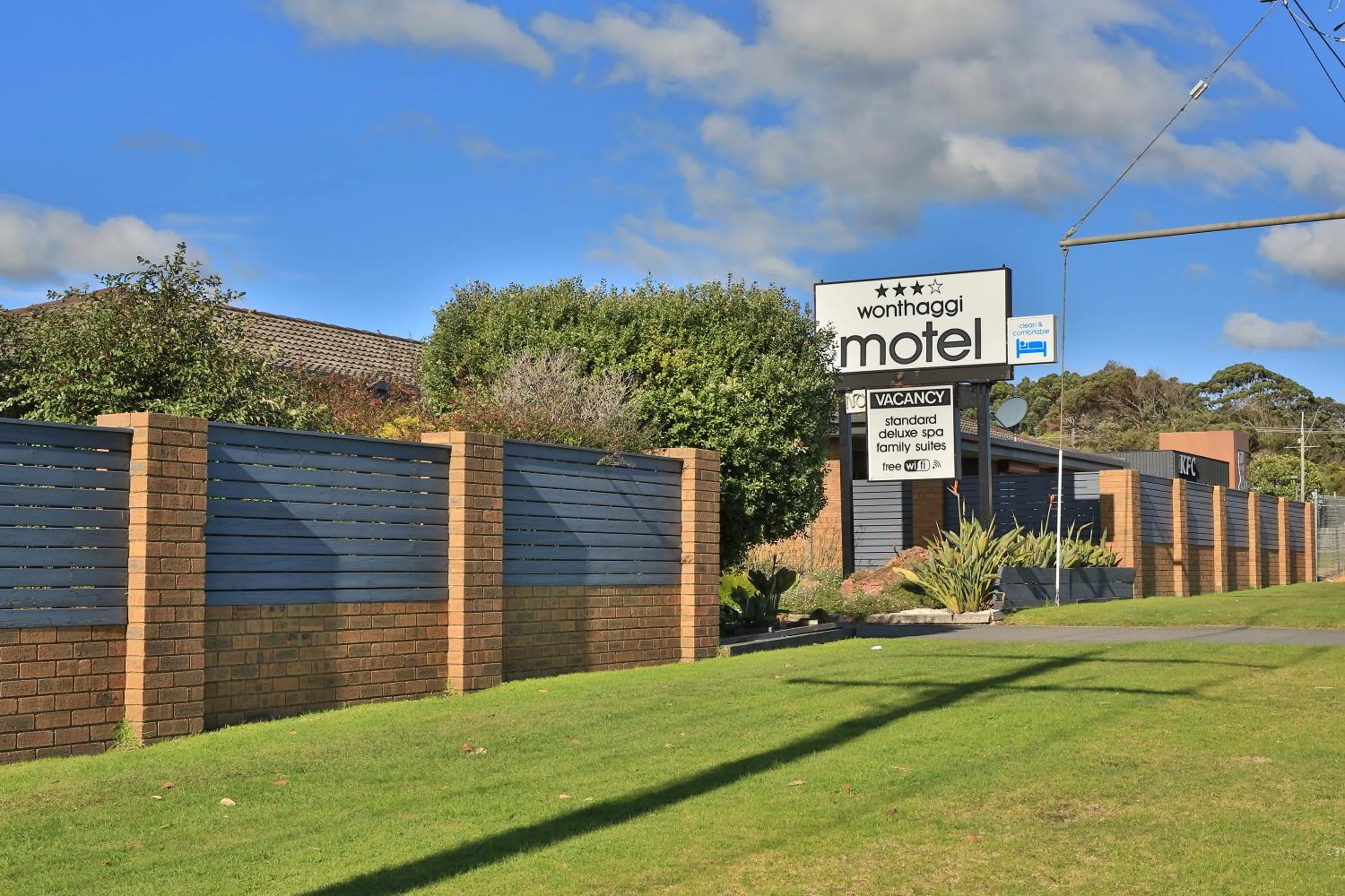 Property building in Wonthaggi Motel