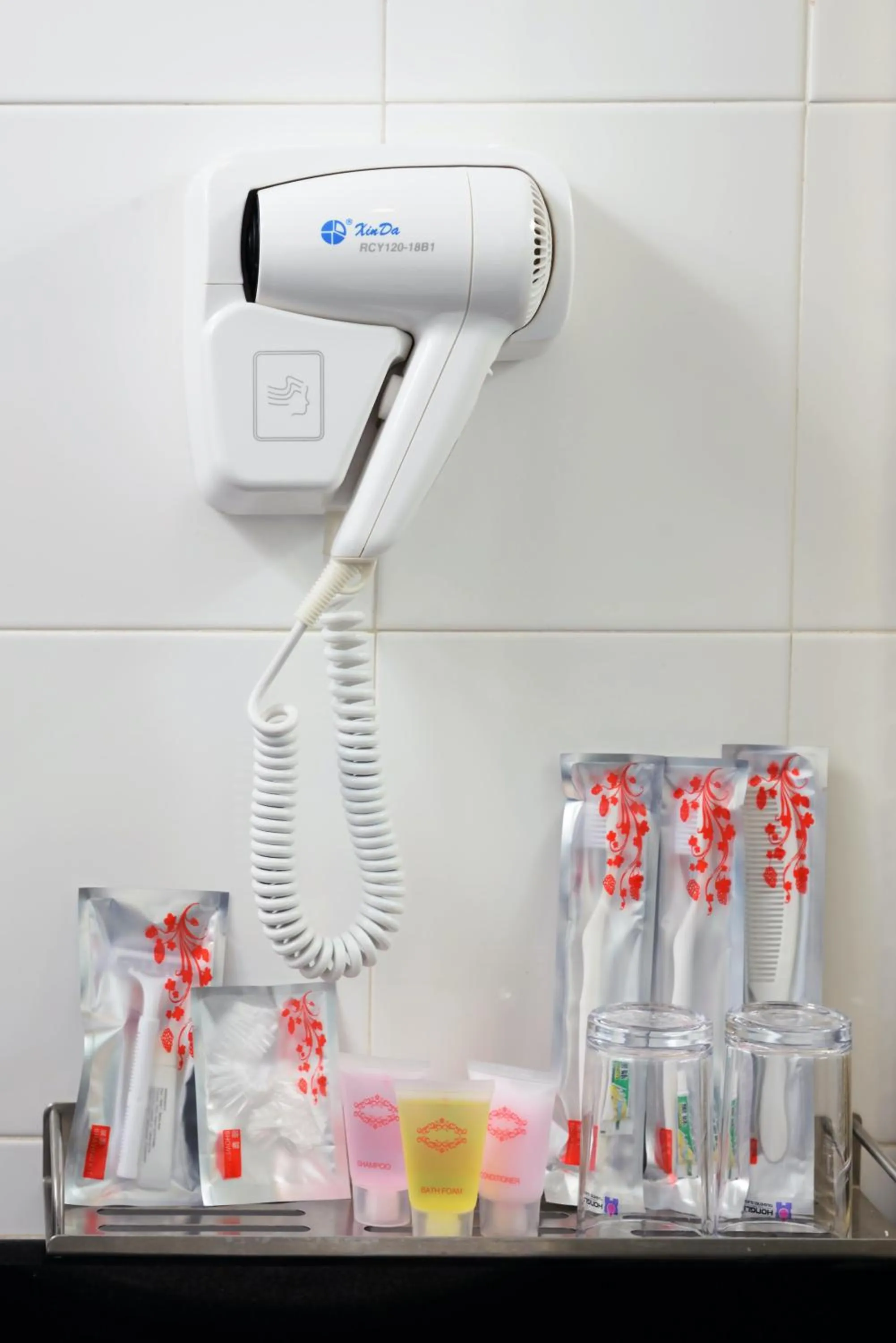 Bathroom in ERNES Hotel