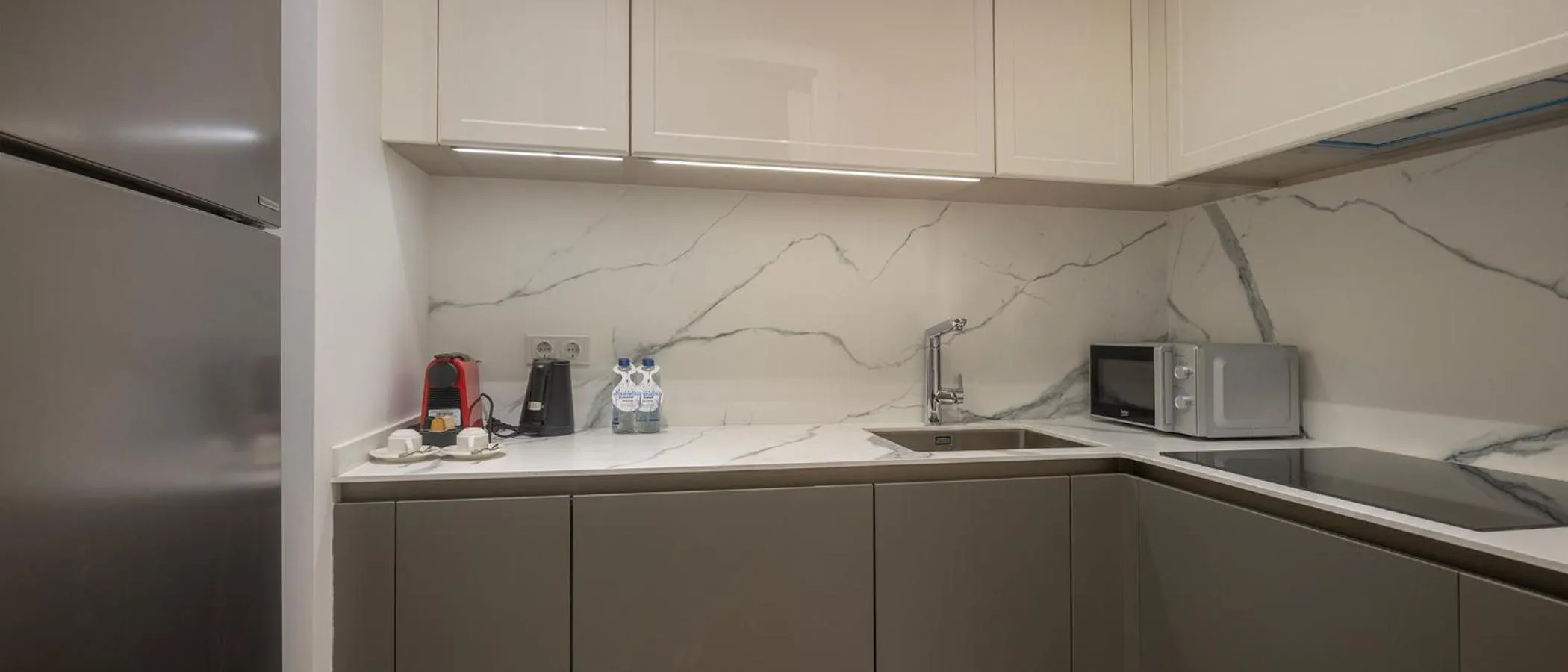 kitchen in Hilton Mall Of Istanbul