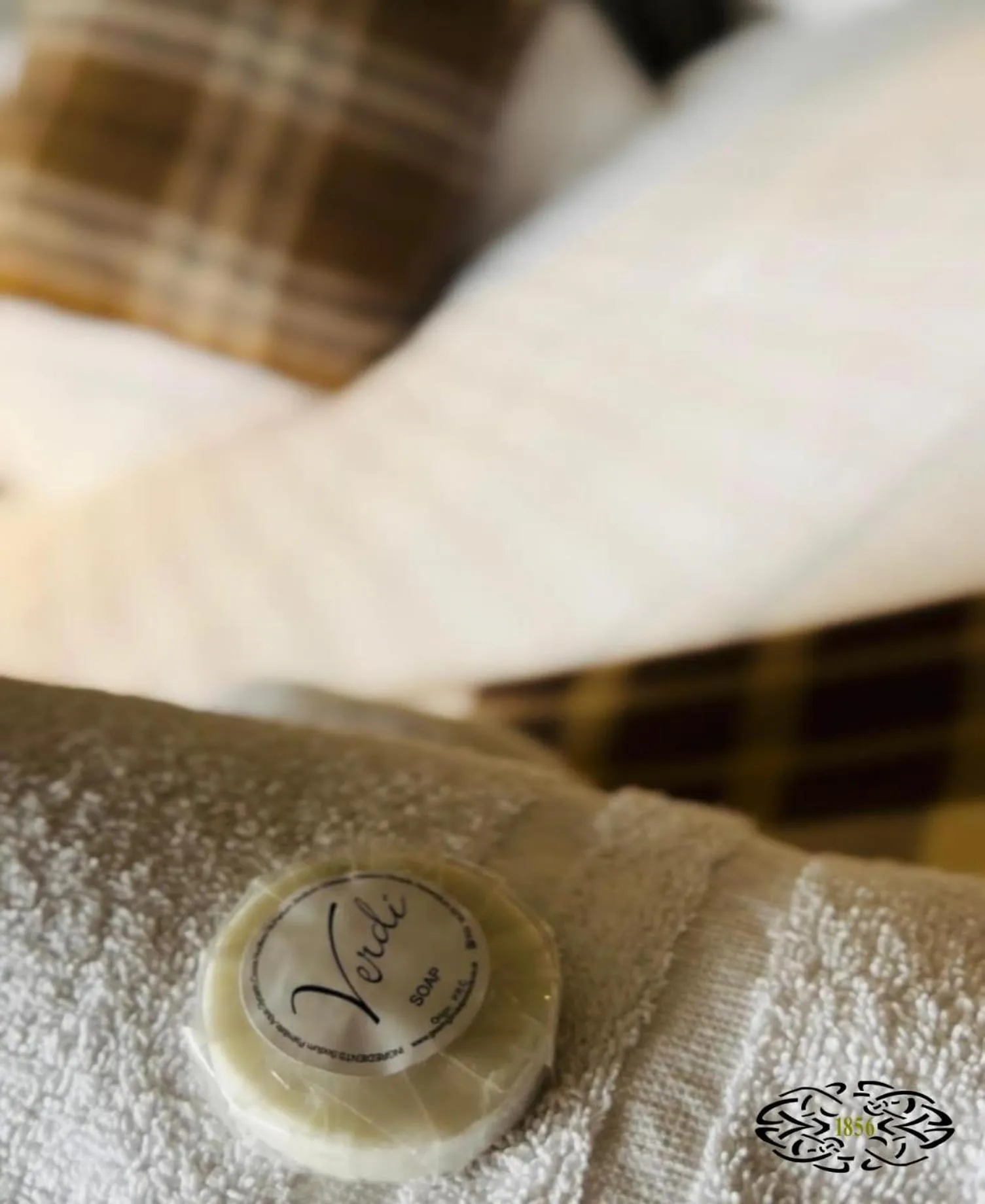 Bed in Royal Marine Hotel Dunoon