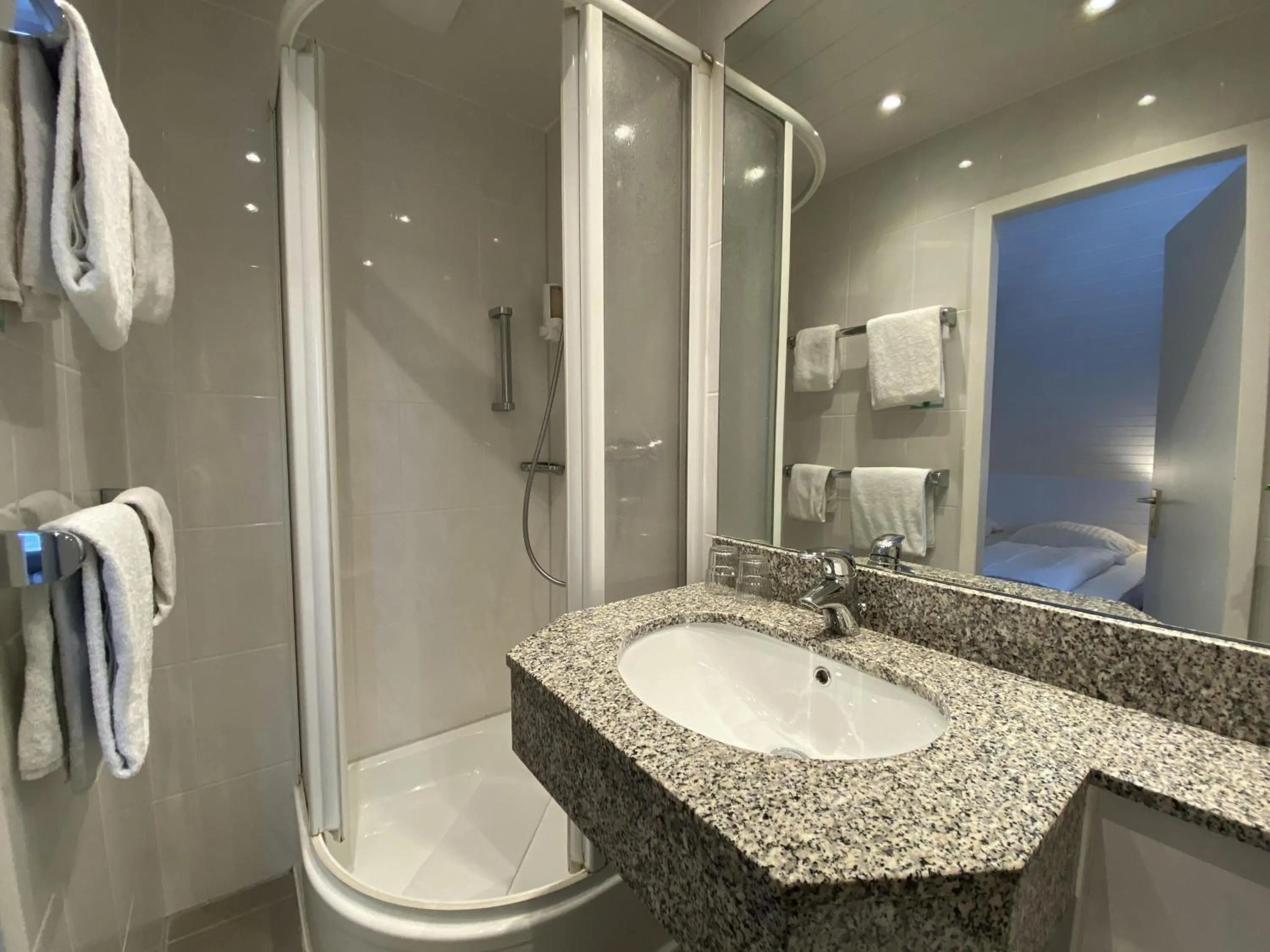 Bathroom in Römerhof