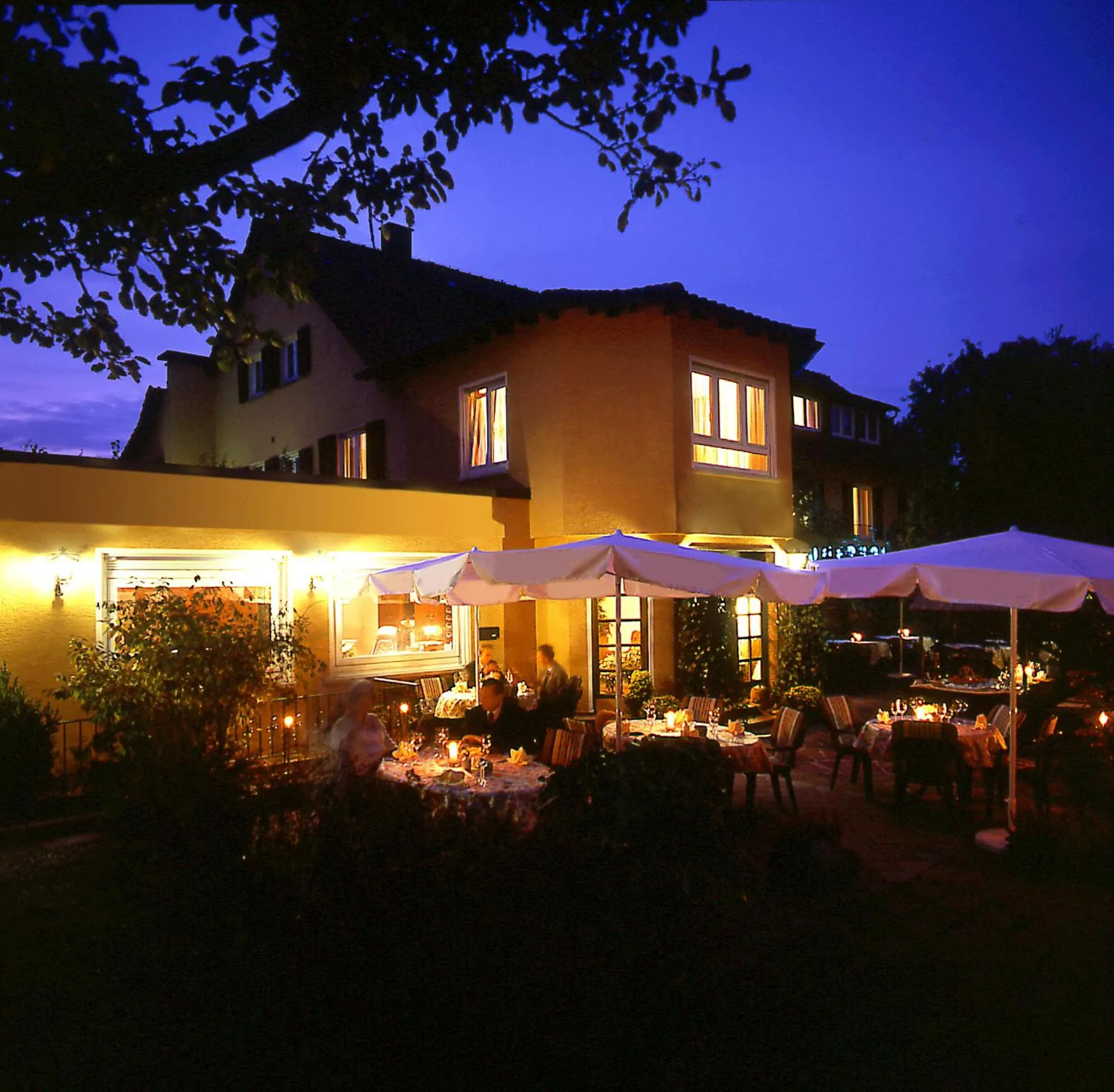 Restaurant/places to eat in Römerhof