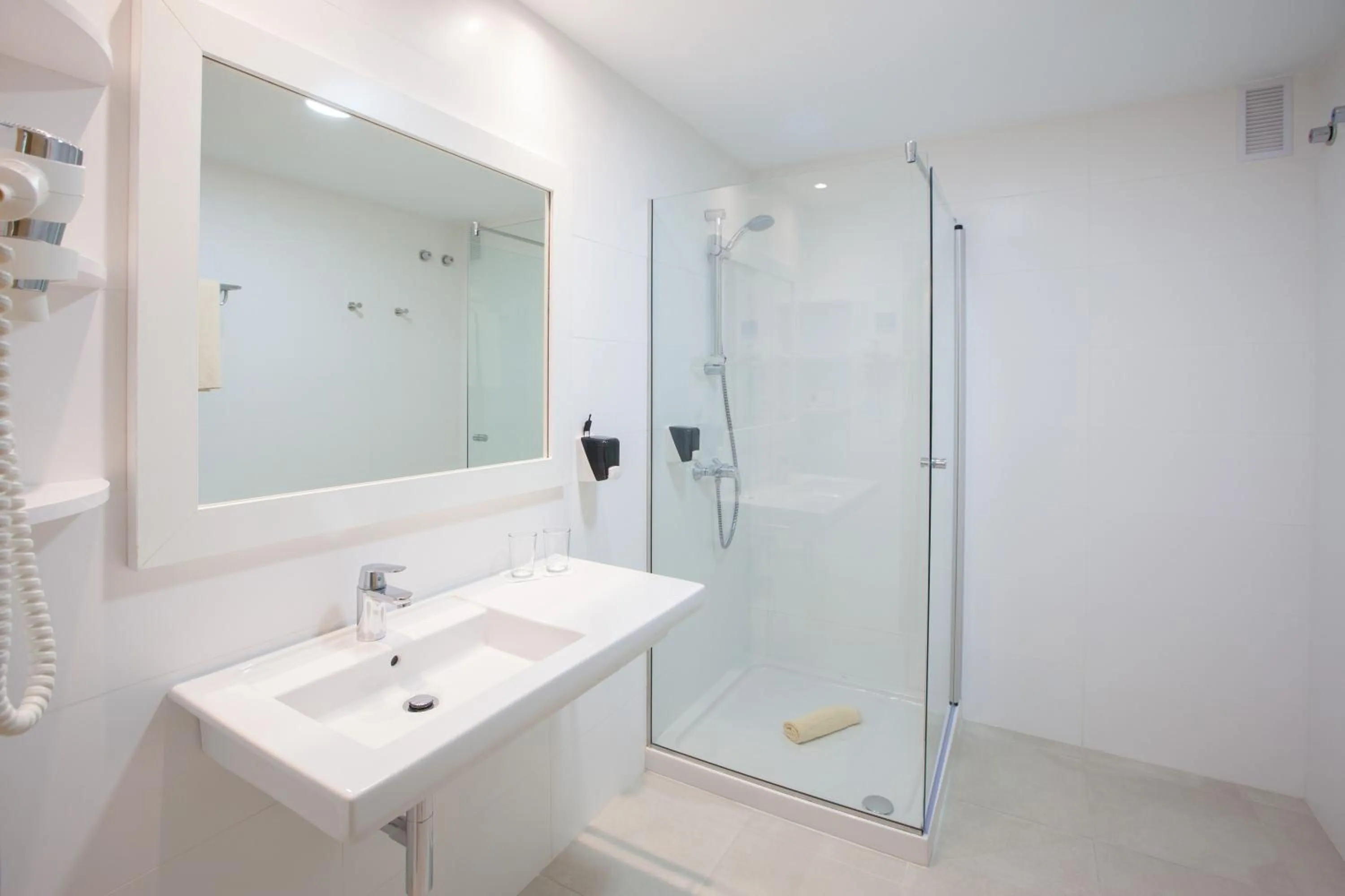 Bathroom in Grupotel Tres Vidas