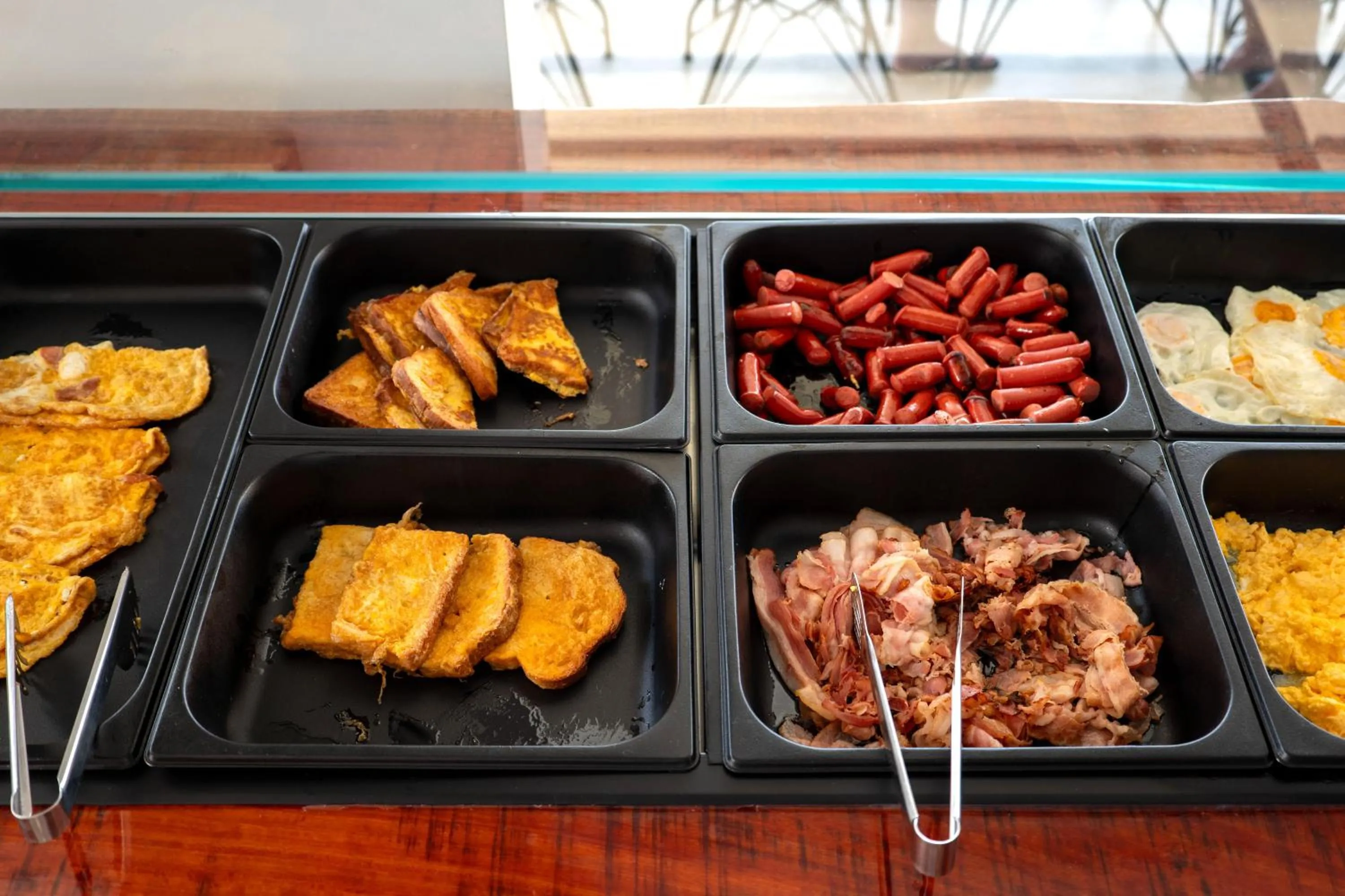 Food and drinks in Art Hotel