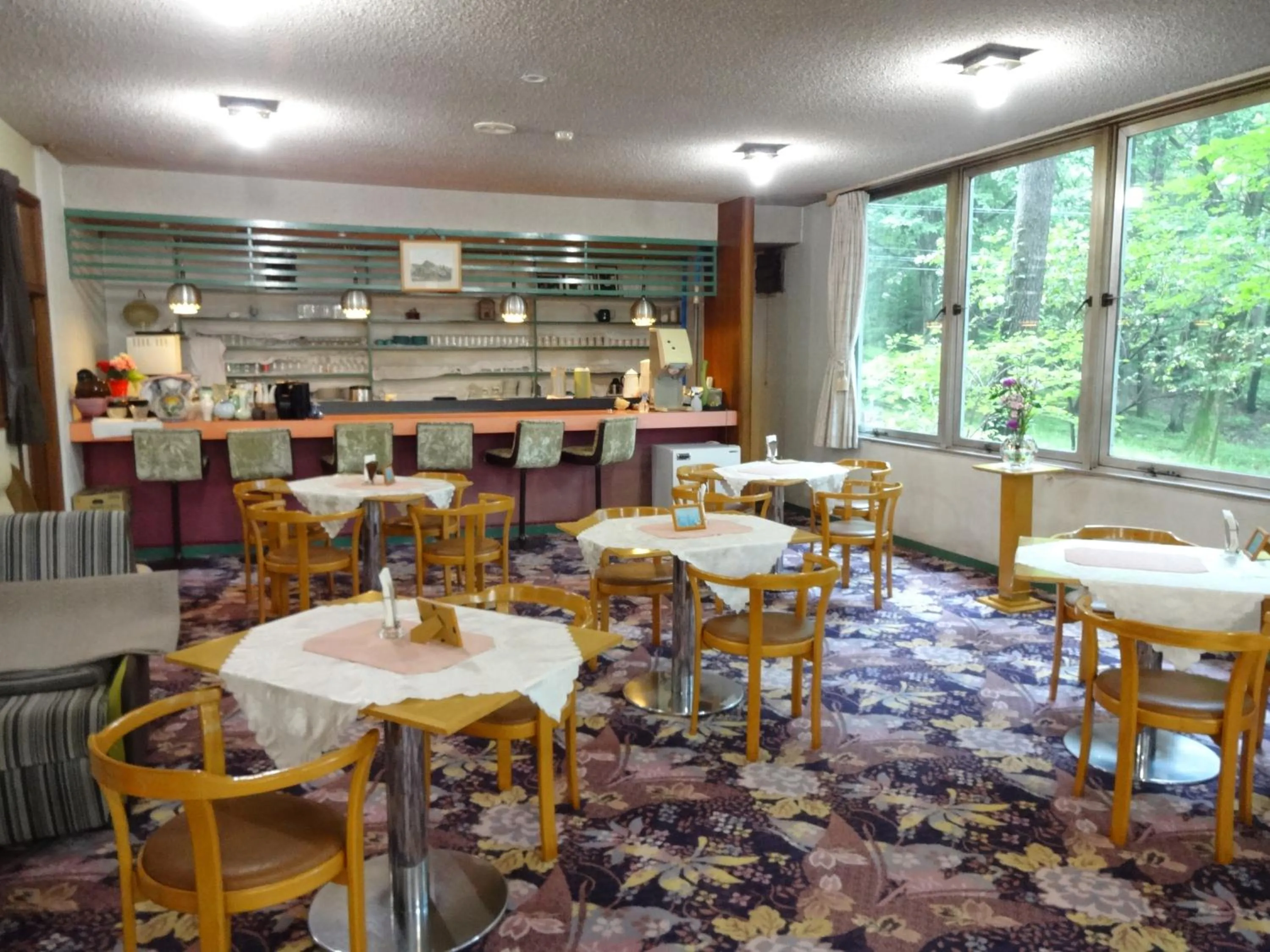 Lounge or bar in Kusatsu Skyland Hotel
