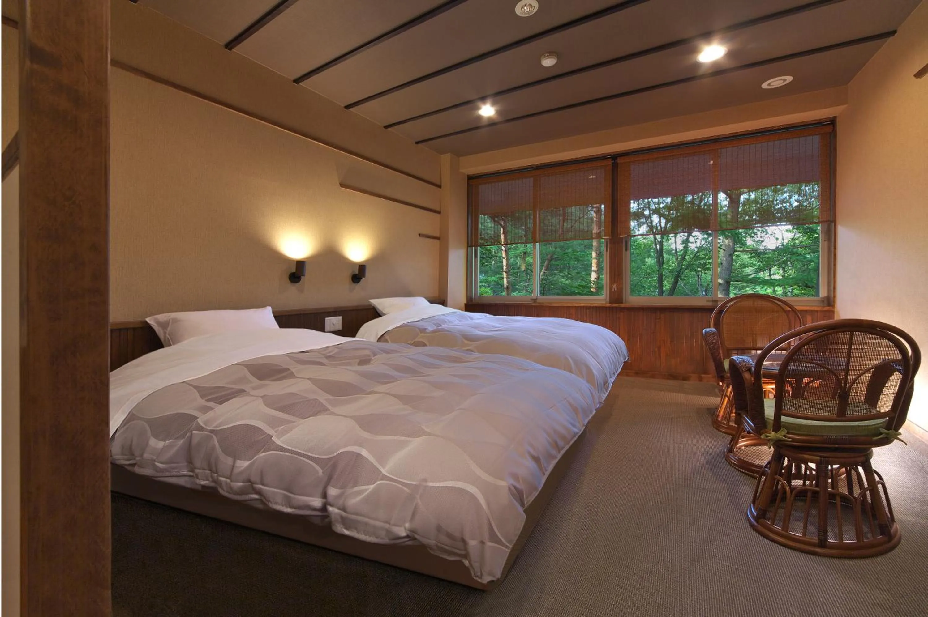 Photo of the whole room, Bed in Kusatsu Skyland Hotel