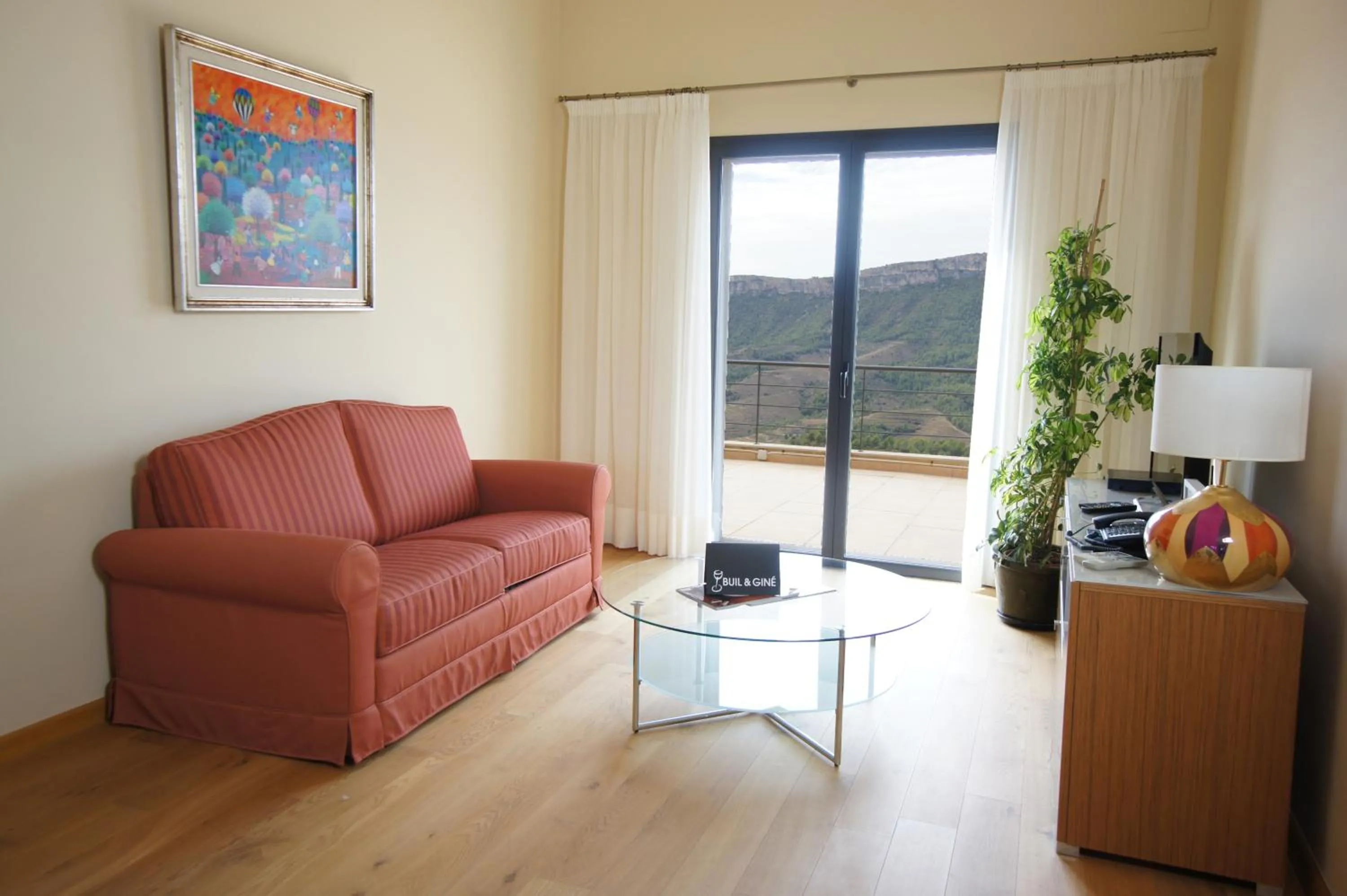 Living room in Buil & Gine Wine Hotel
