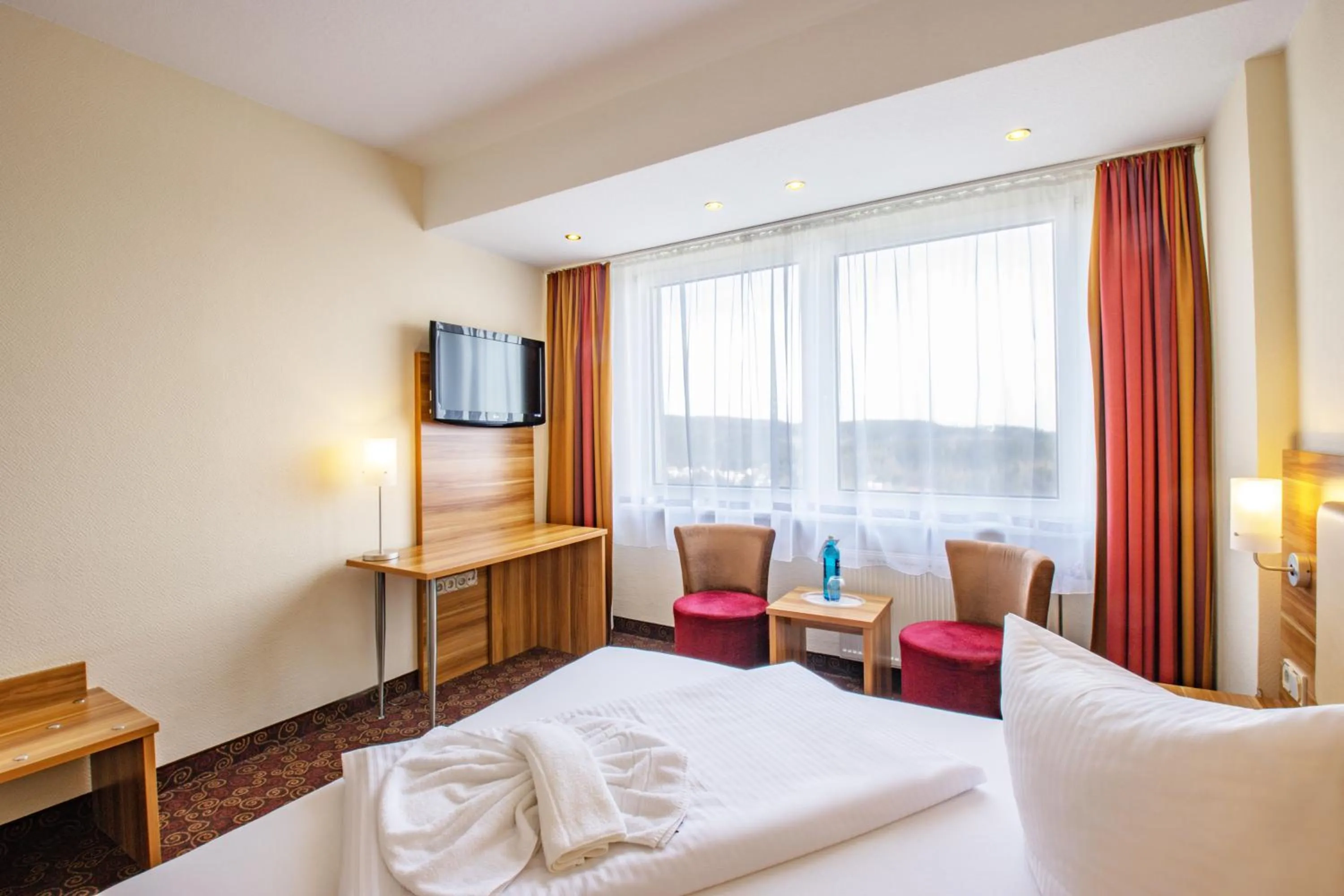 Photo of the whole room, Bed in Ferien Hotel Rennsteigblick