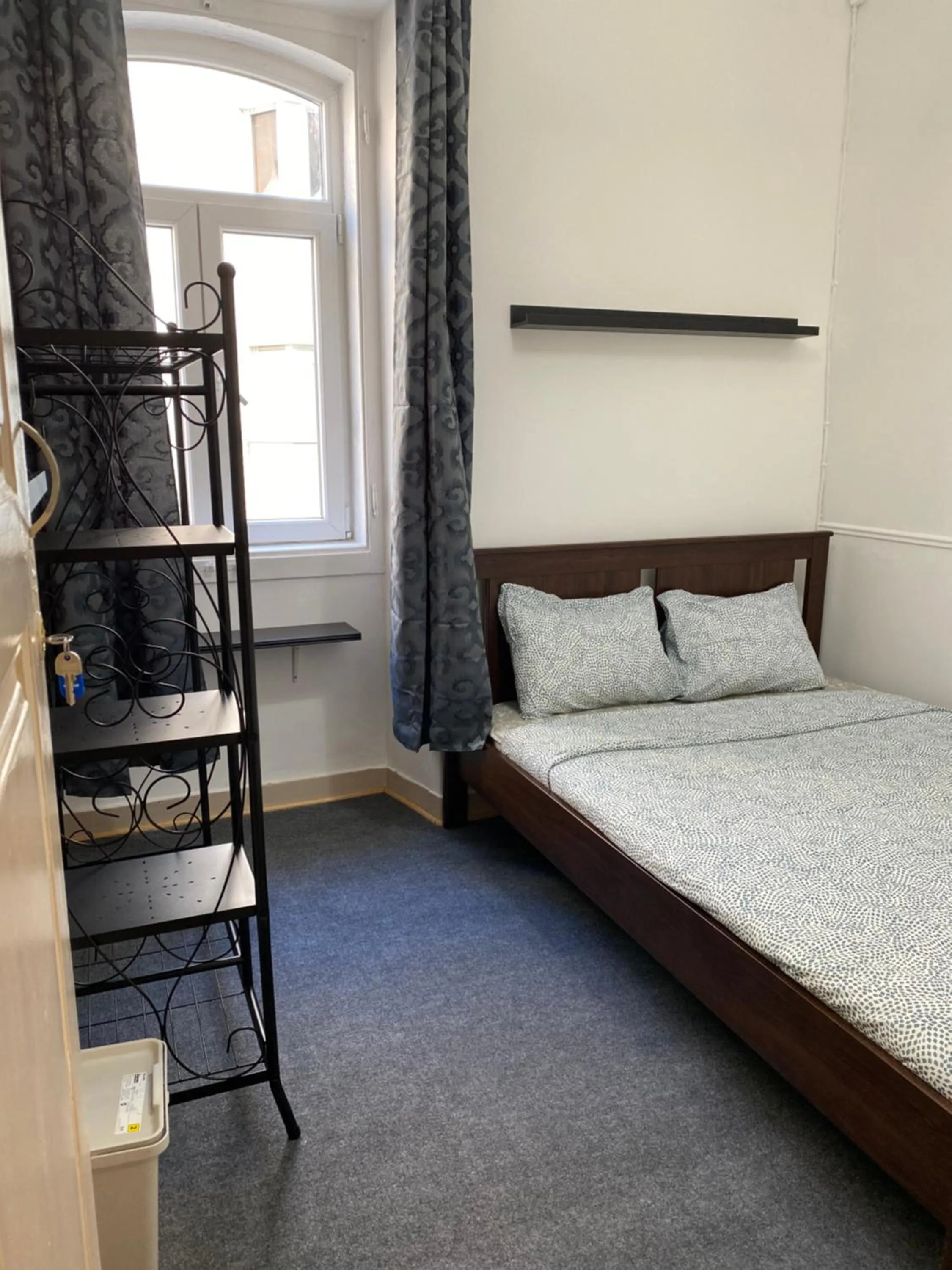 Bed in Sri-Indo Guest House