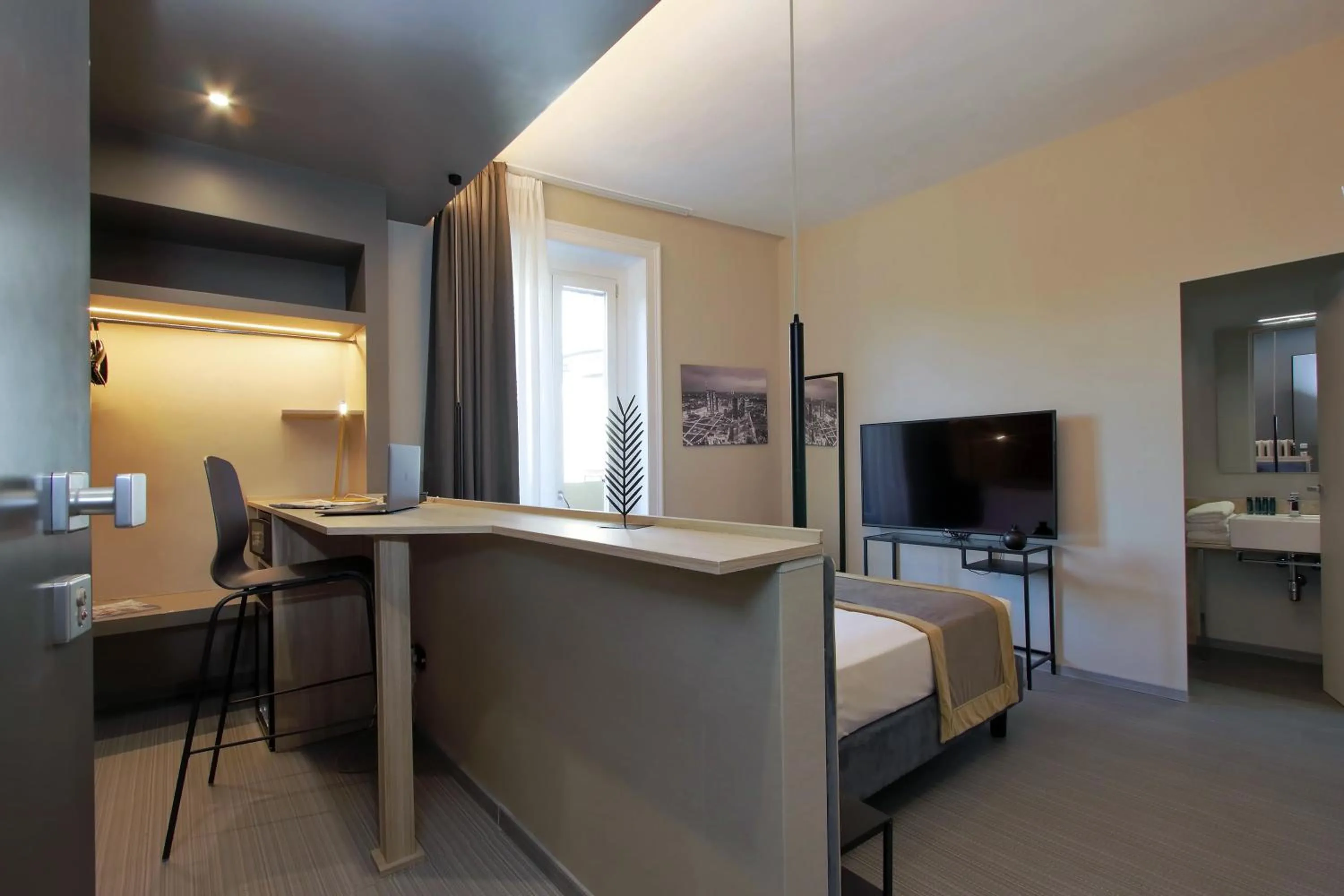 TV and multimedia, Bed in Vico Fashion District