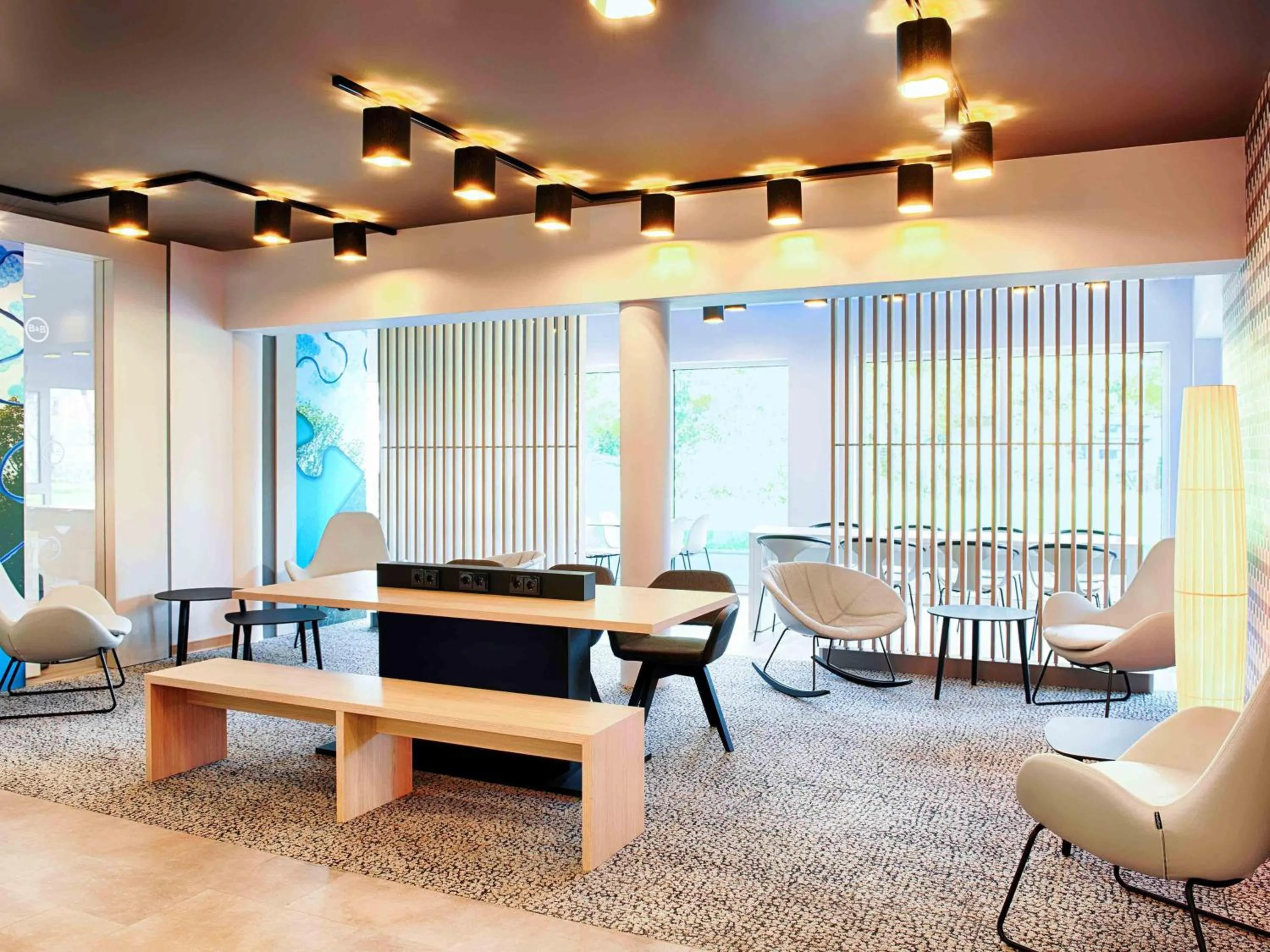 Lobby or reception in B&B Hotel Ravensburg