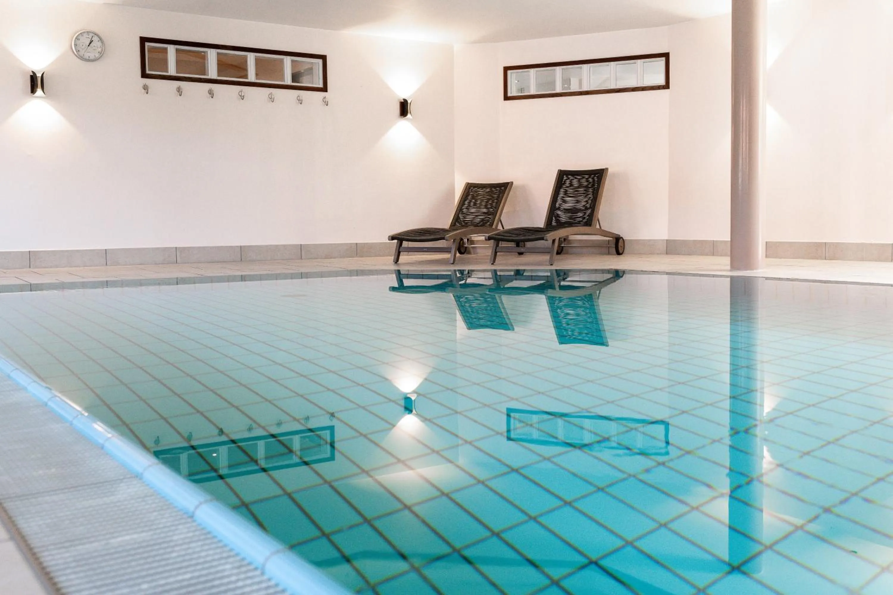Swimming pool in Romantik Hotel Aquarium