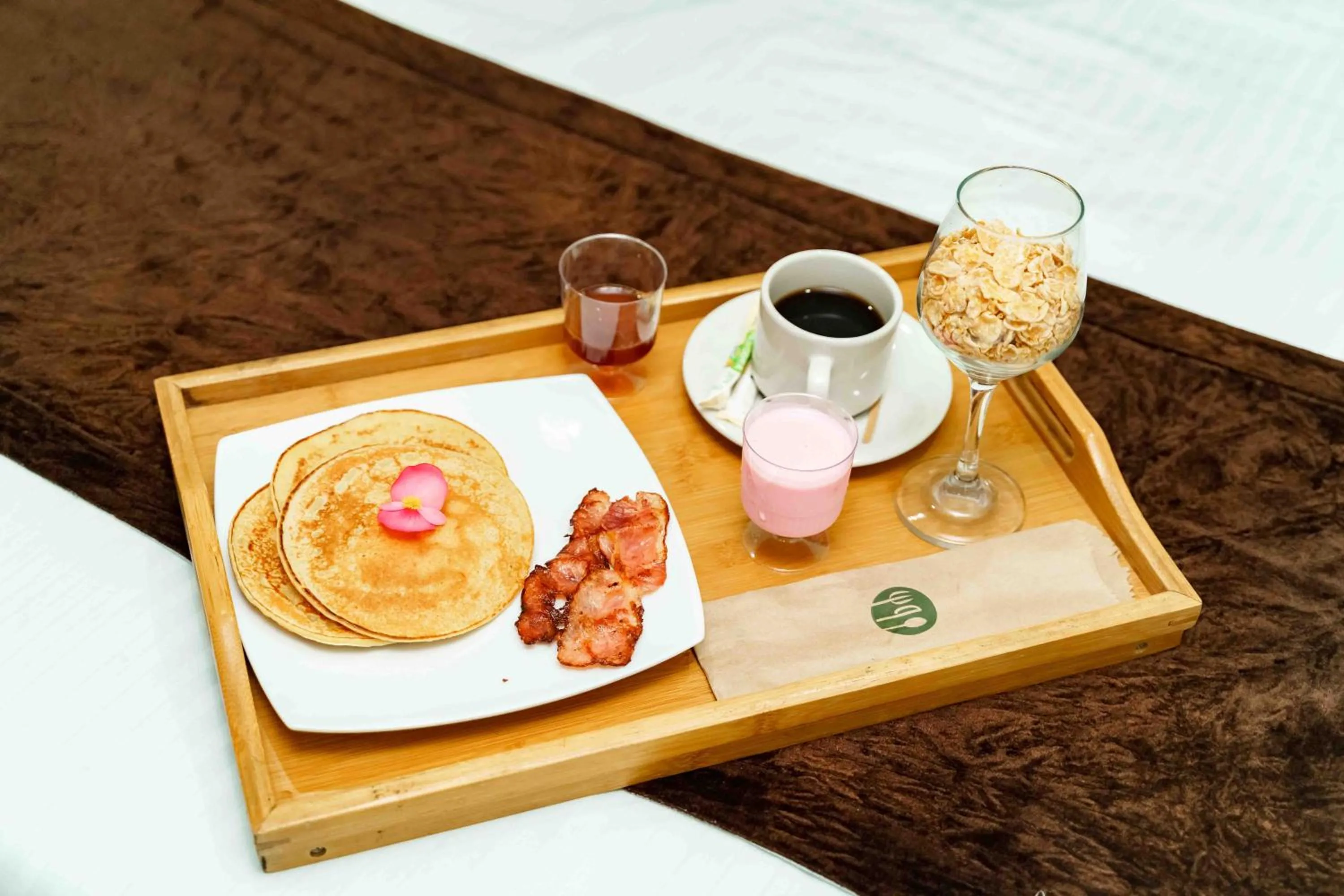 Breakfast in Hotel Boutique las Rosas 5 G