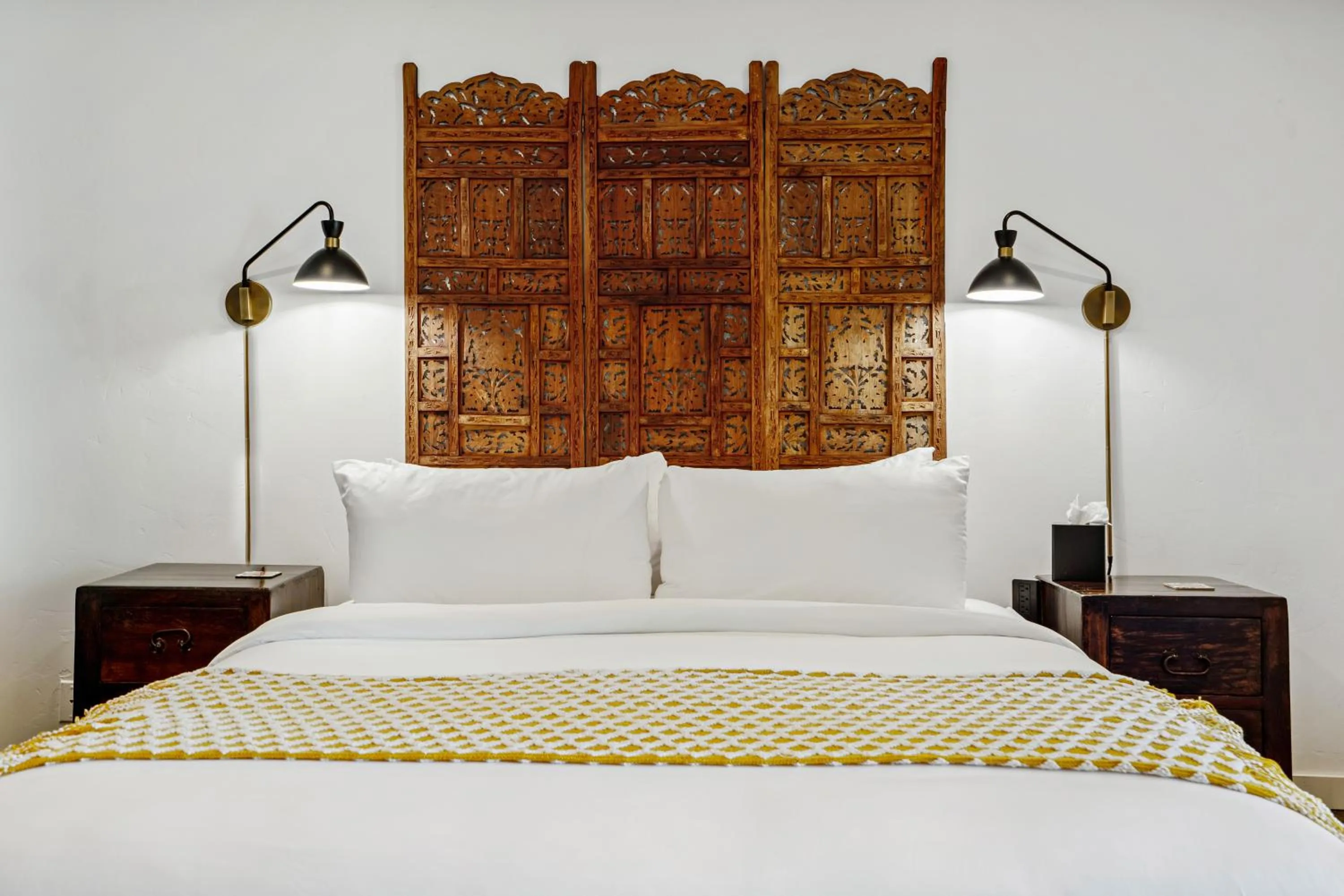 Bed in Talavera Palm Springs
