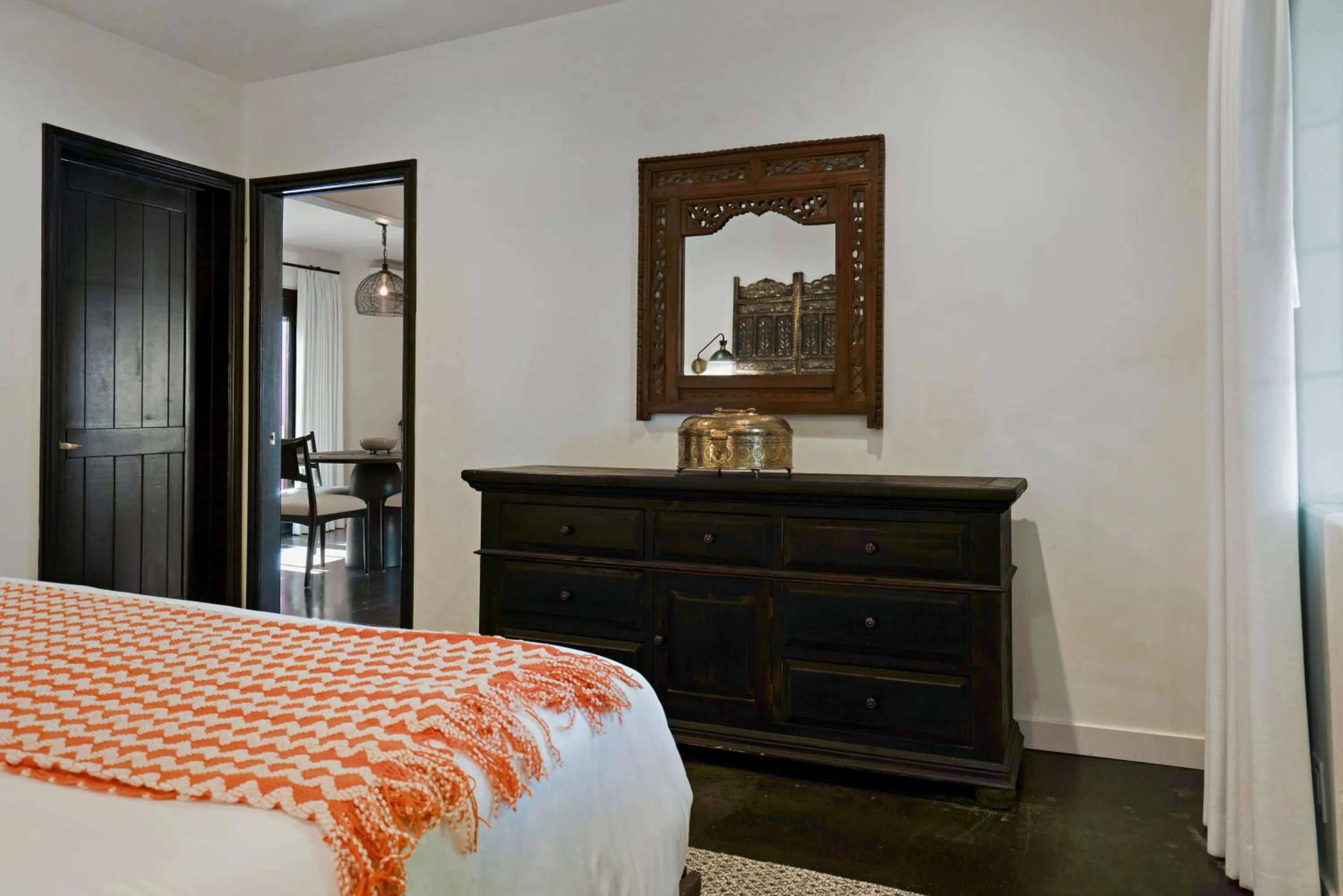 Bed in Talavera Palm Springs