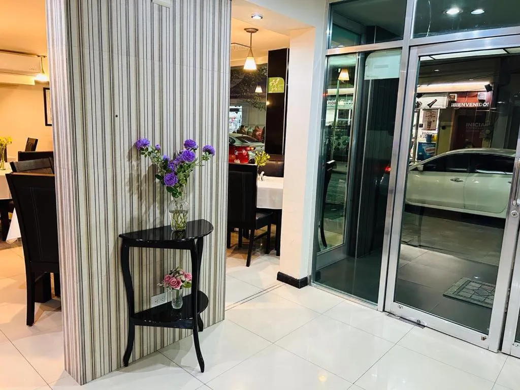 City view in Hotel Francis