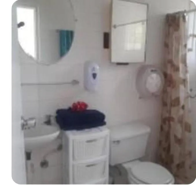 Bathroom in HARMONY Hotel Hostel Aruba