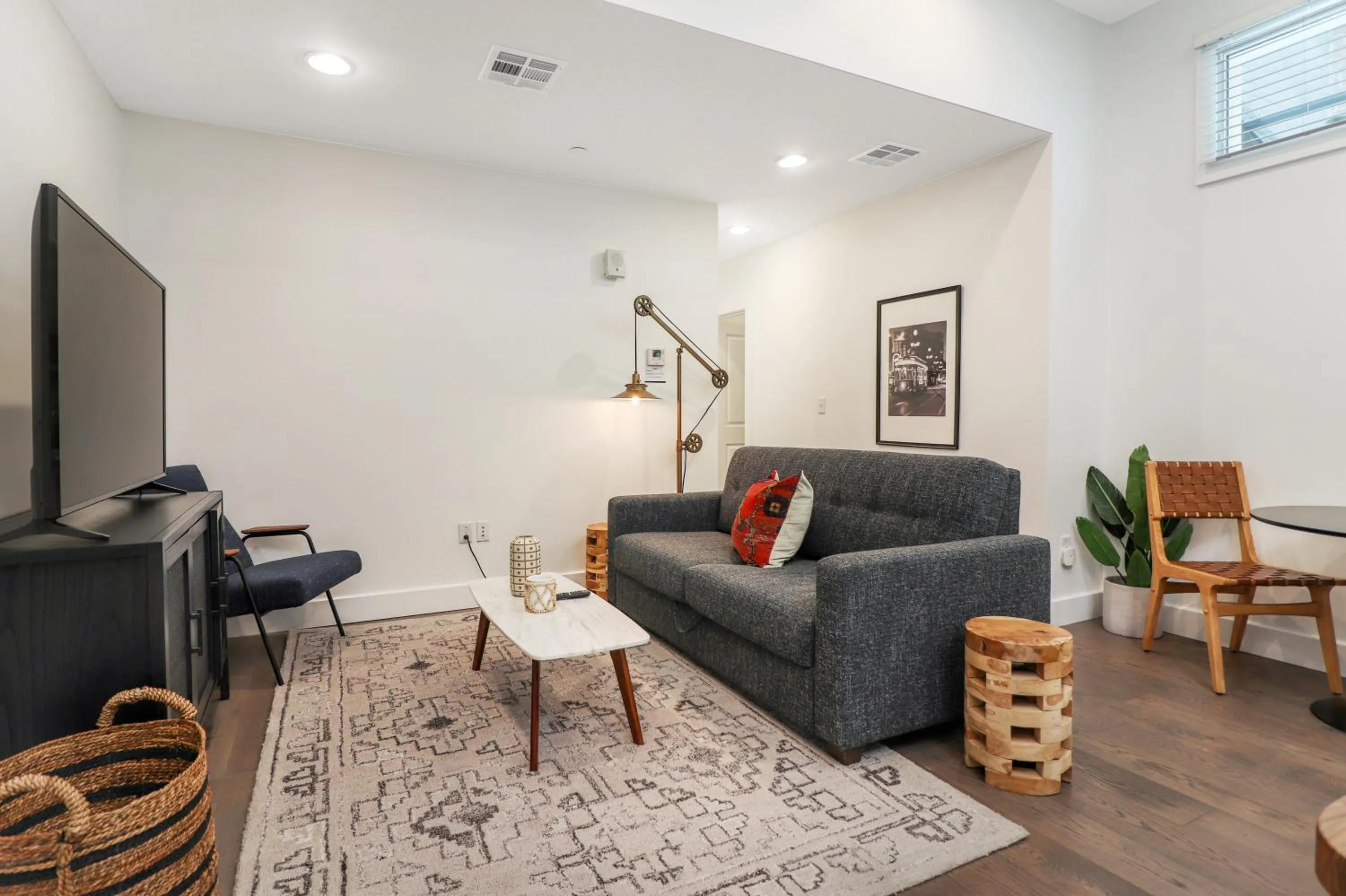 Duplex Apartment in Roami at Bourbon Place