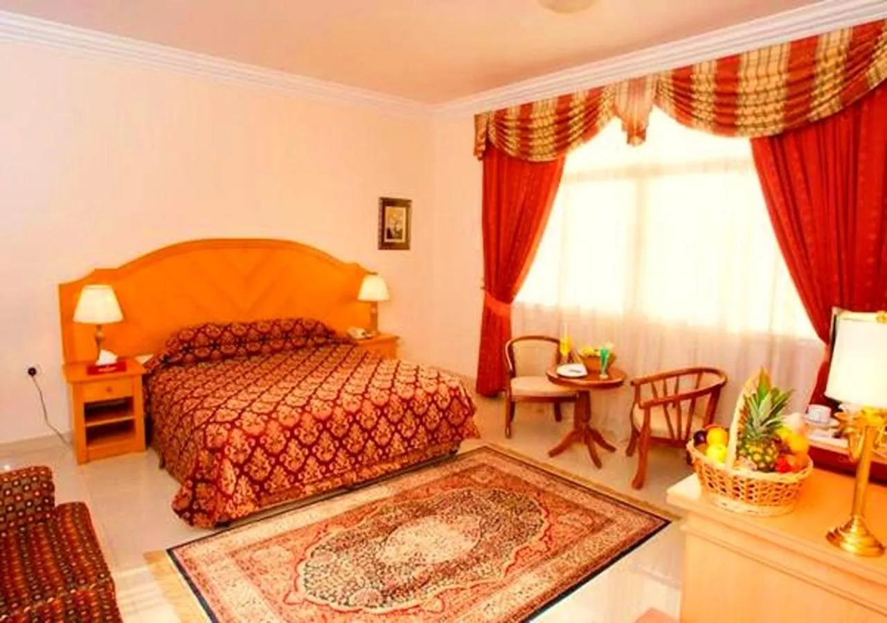 Bedroom in Safeer Hotel Suites