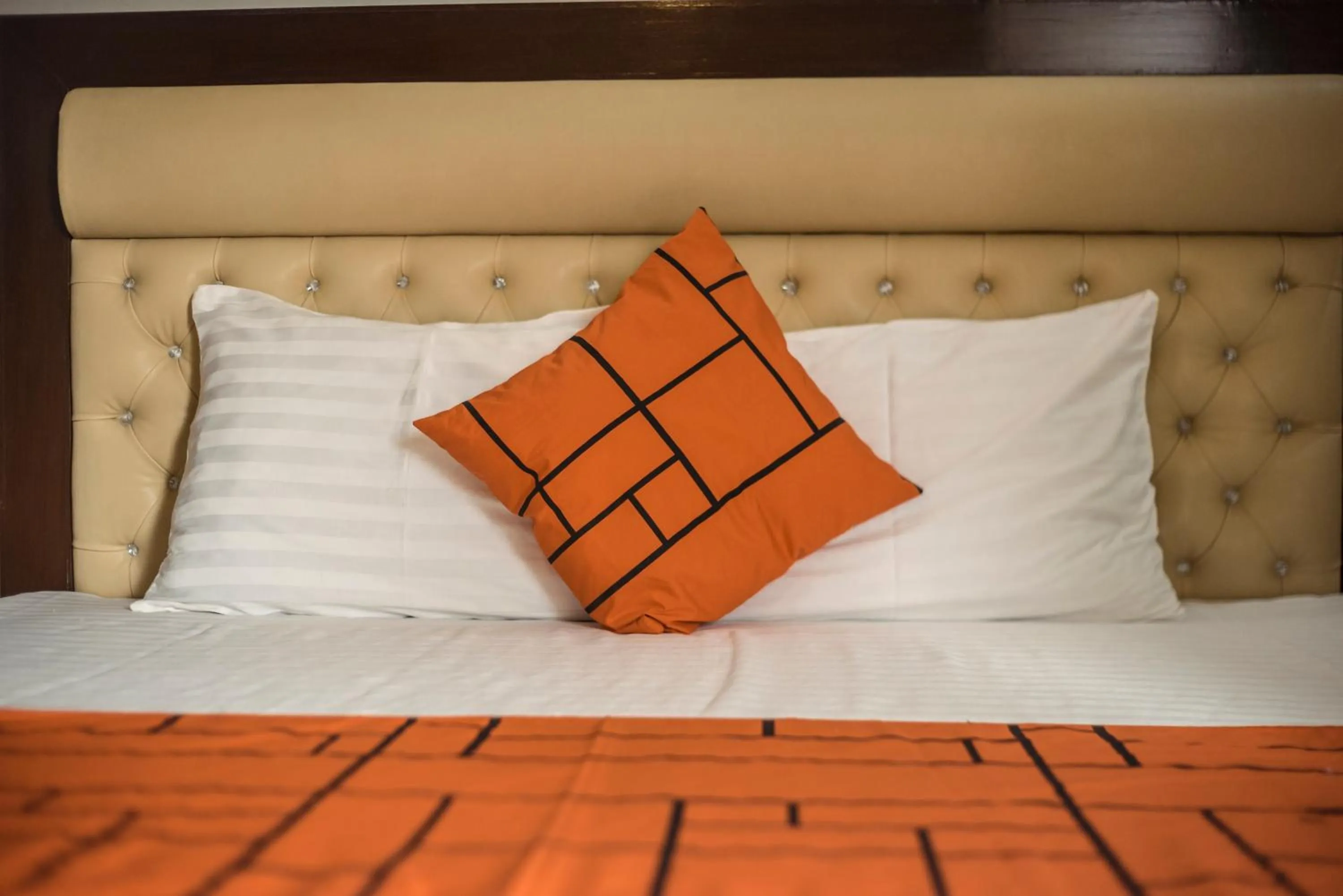 Bed in GOHO Rooms Badar