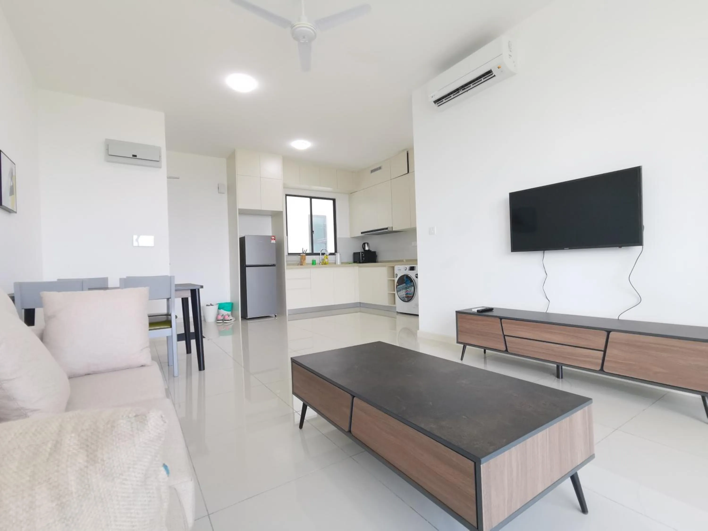 The M@Macrolink by Home Owner