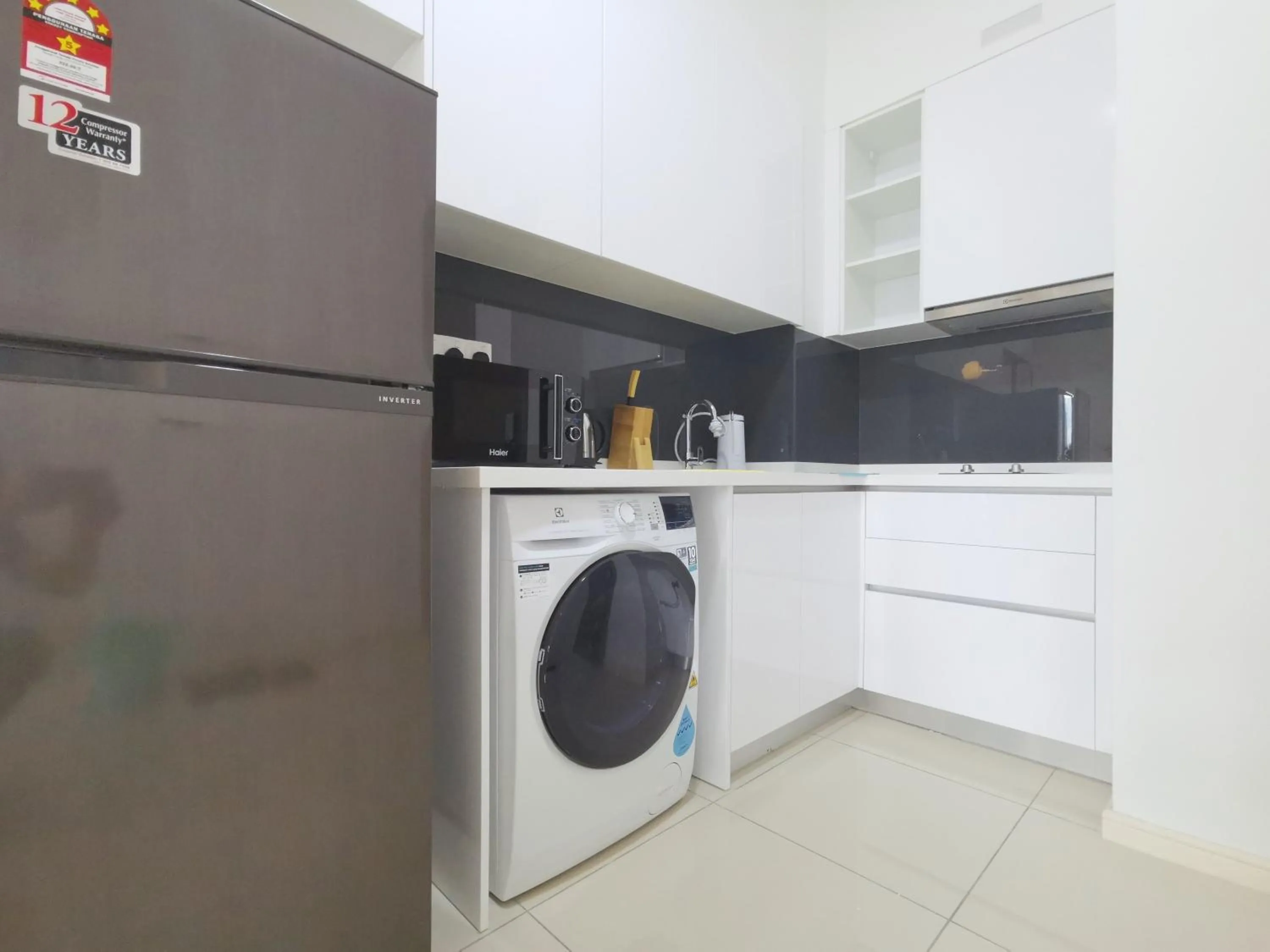 The Elysia Park Residence by Home Owner