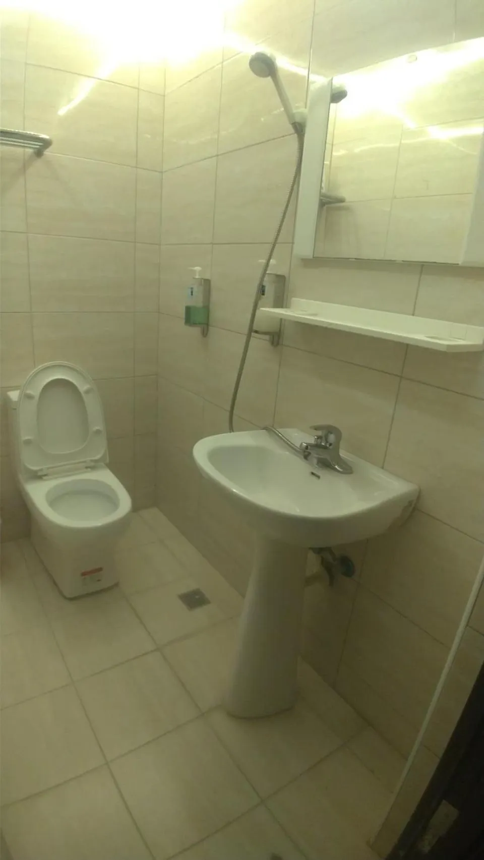 Bathroom in Kenting Heng-Chung Art Hostel