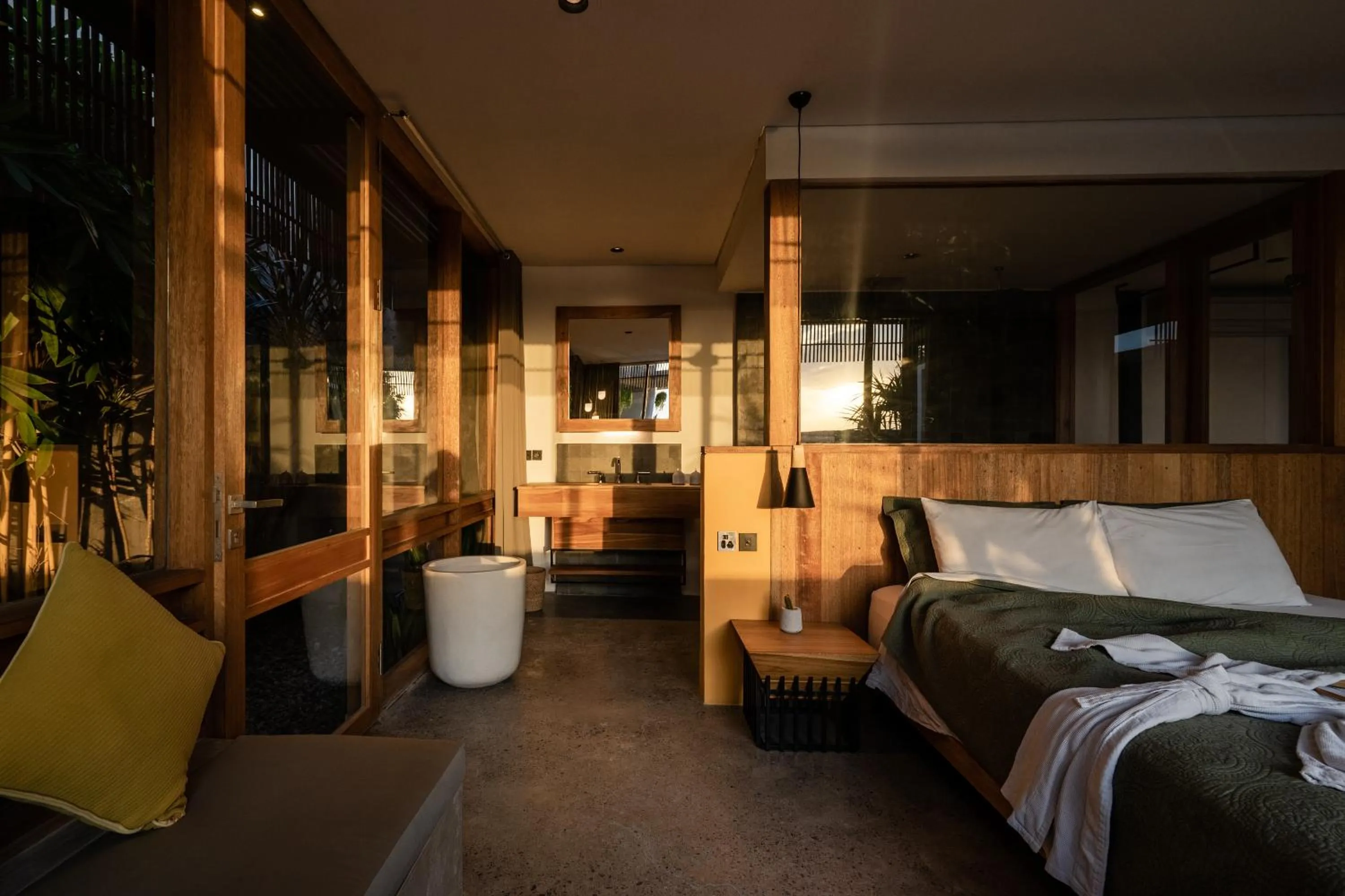 Other, Bed in The Saren